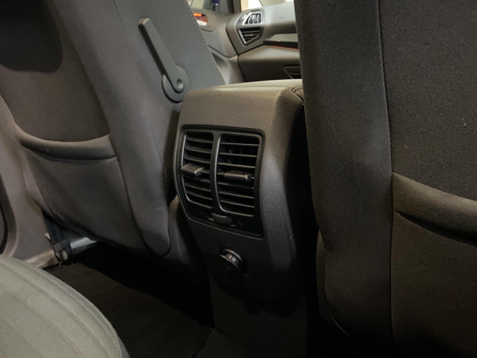 Ford C-Max 1.0T EcoBoost Titanium MPV 5dr Petrol Manual Euro 6 (s/s) (125 ps)