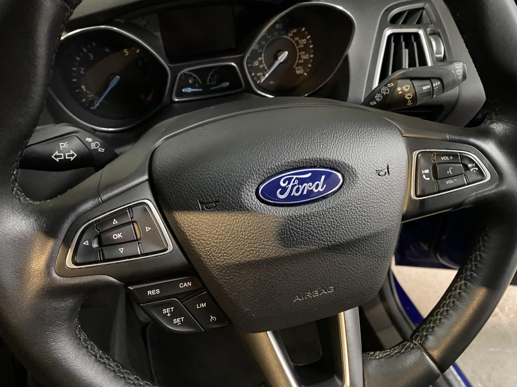 Ford C-Max 1.0T EcoBoost Titanium MPV 5dr Petrol Manual Euro 6 (s/s) (125 ps)