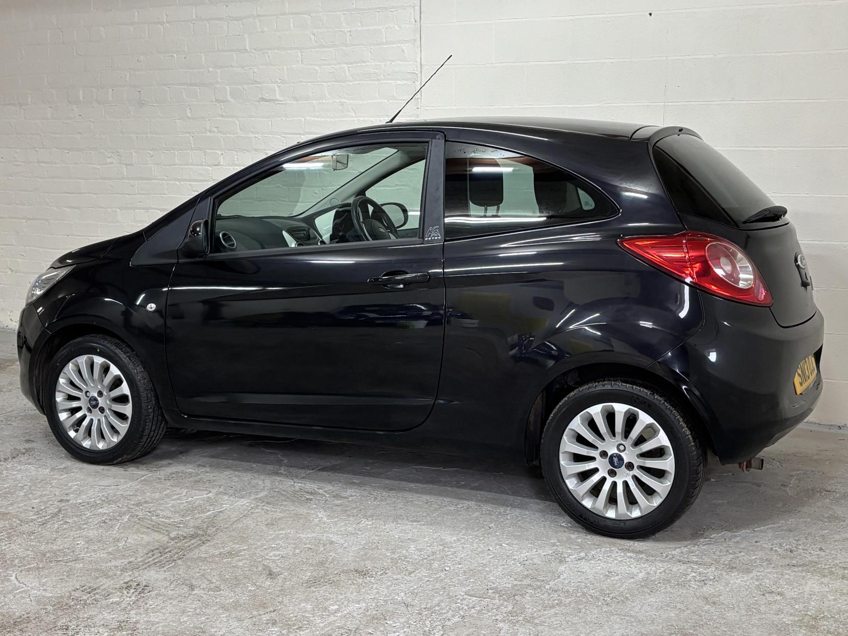 Ford Ka 1.2 Zetec Hatchback 3dr Petrol Manual Euro 5 (s/s) (69 ps)