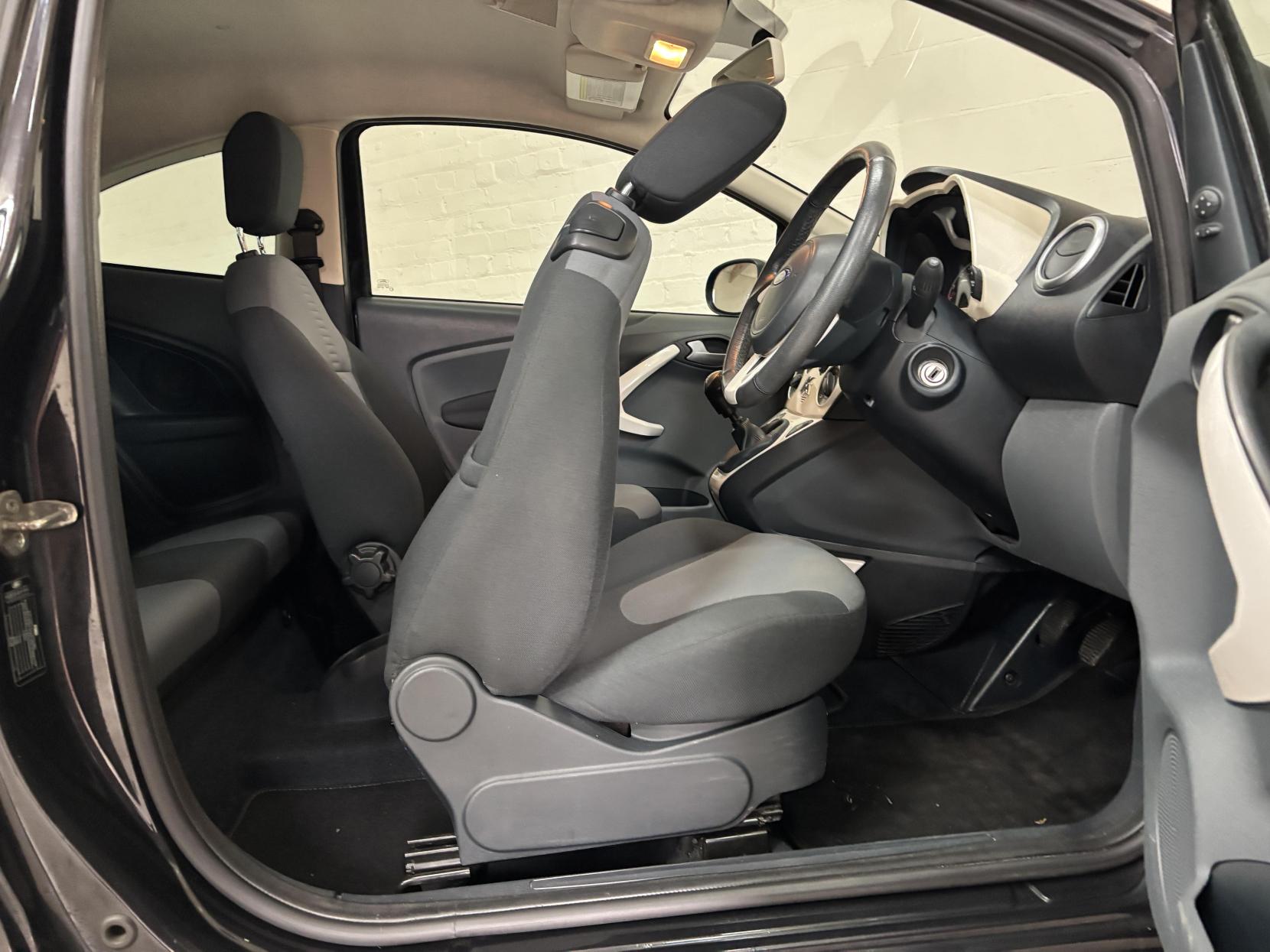 Ford Ka 1.2 Zetec Hatchback 3dr Petrol Manual Euro 5 (s/s) (69 ps)