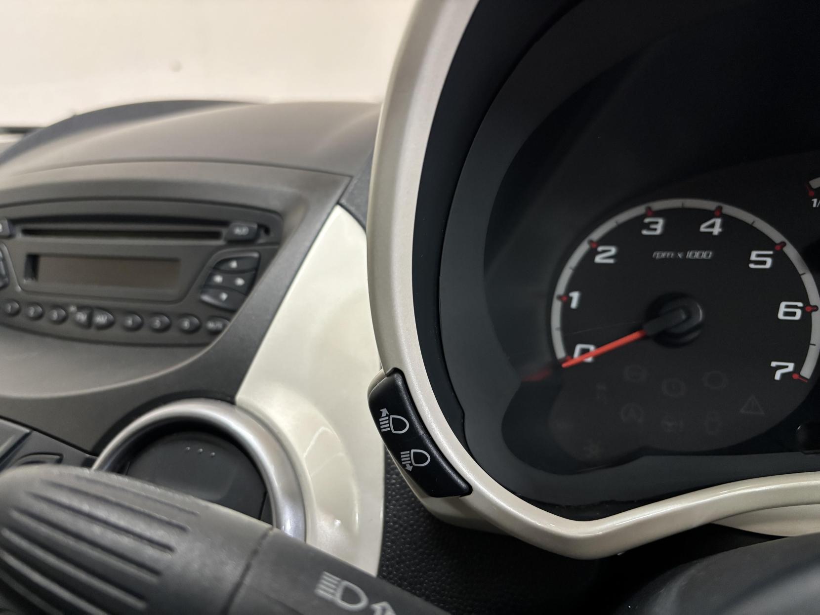 Ford Ka 1.2 Zetec Hatchback 3dr Petrol Manual Euro 5 (s/s) (69 ps)