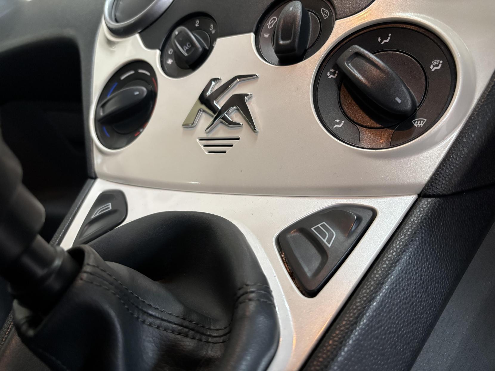 Ford Ka 1.2 Zetec Hatchback 3dr Petrol Manual Euro 5 (s/s) (69 ps)