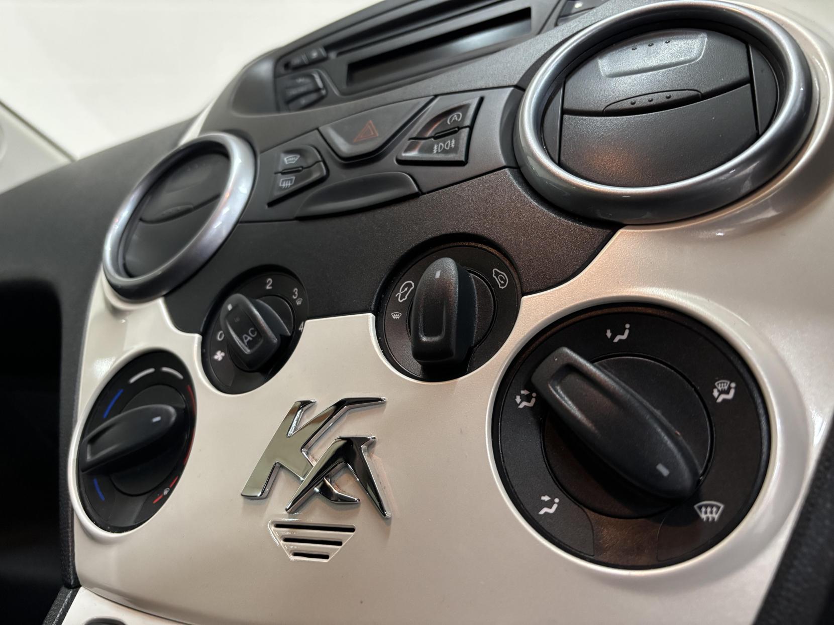 Ford Ka 1.2 Zetec Hatchback 3dr Petrol Manual Euro 5 (s/s) (69 ps)