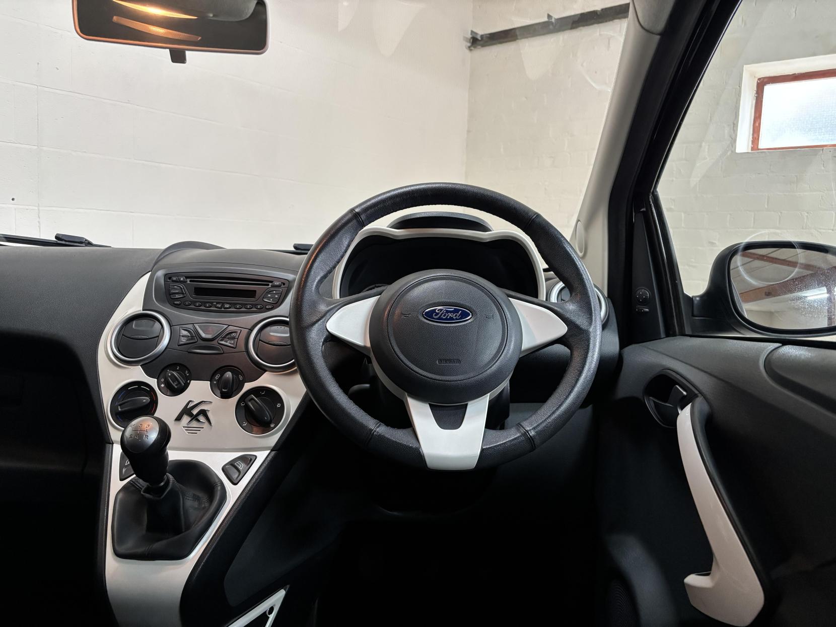 Ford Ka 1.2 Zetec Hatchback 3dr Petrol Manual Euro 5 (s/s) (69 ps)