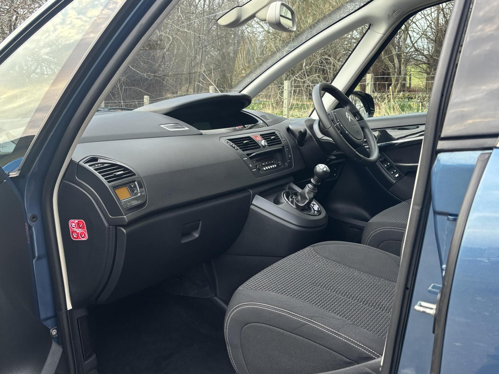 Citroen Grand C4 Picasso 1.6 HDi Platinum MPV 5dr Diesel Manual Euro 5 (110 ps)