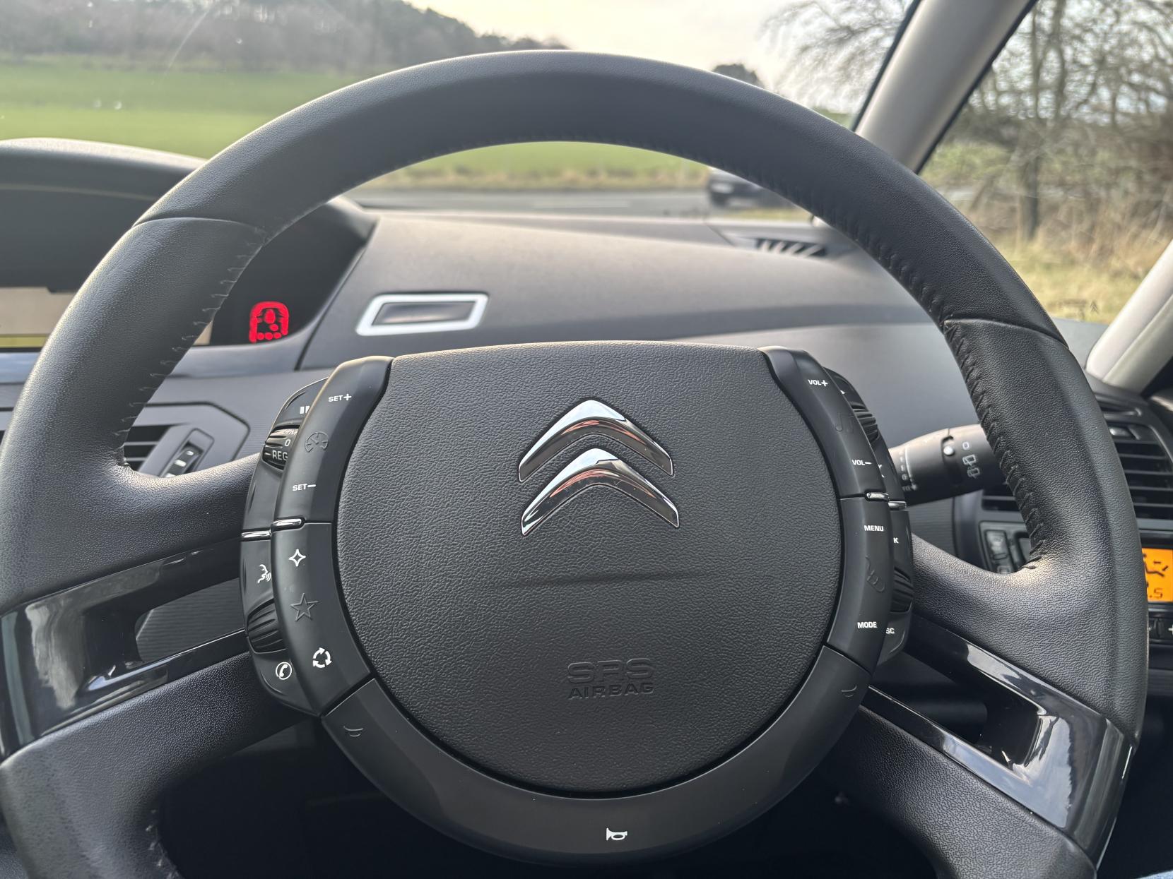 Citroen Grand C4 Picasso 1.6 HDi Platinum MPV 5dr Diesel Manual Euro 5 (110 ps)