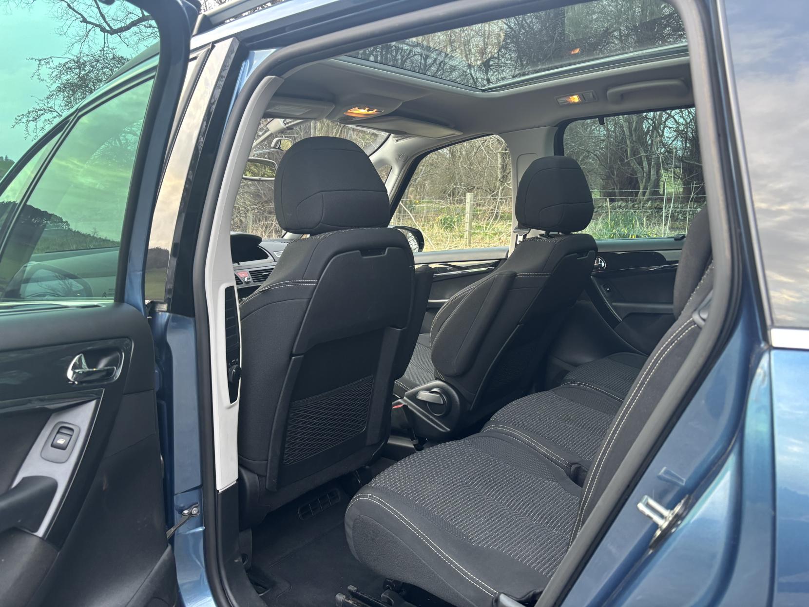 Citroen Grand C4 Picasso 1.6 HDi Platinum MPV 5dr Diesel Manual Euro 5 (110 ps)