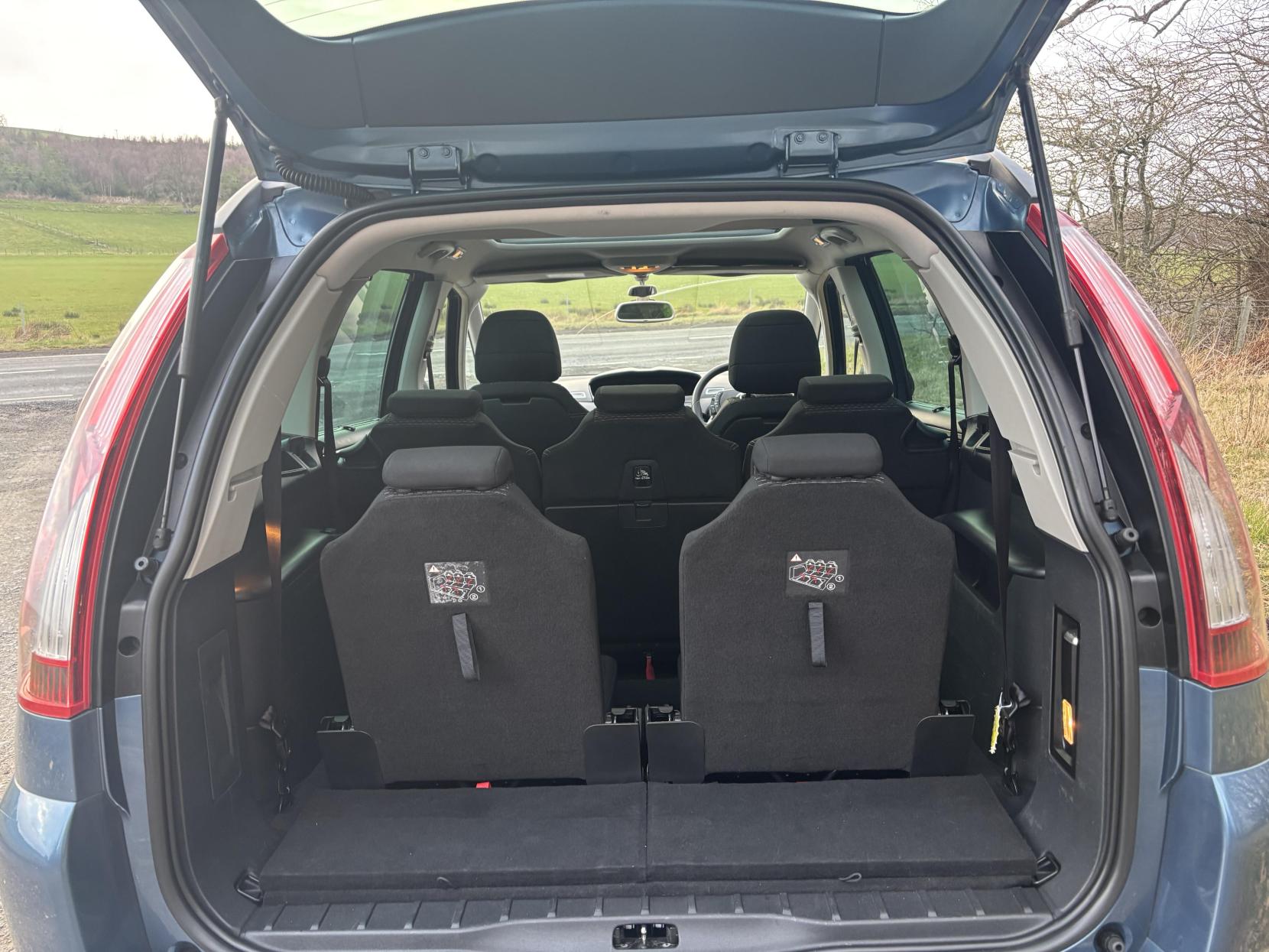 Citroen Grand C4 Picasso 1.6 HDi Platinum MPV 5dr Diesel Manual Euro 5 (110 ps)