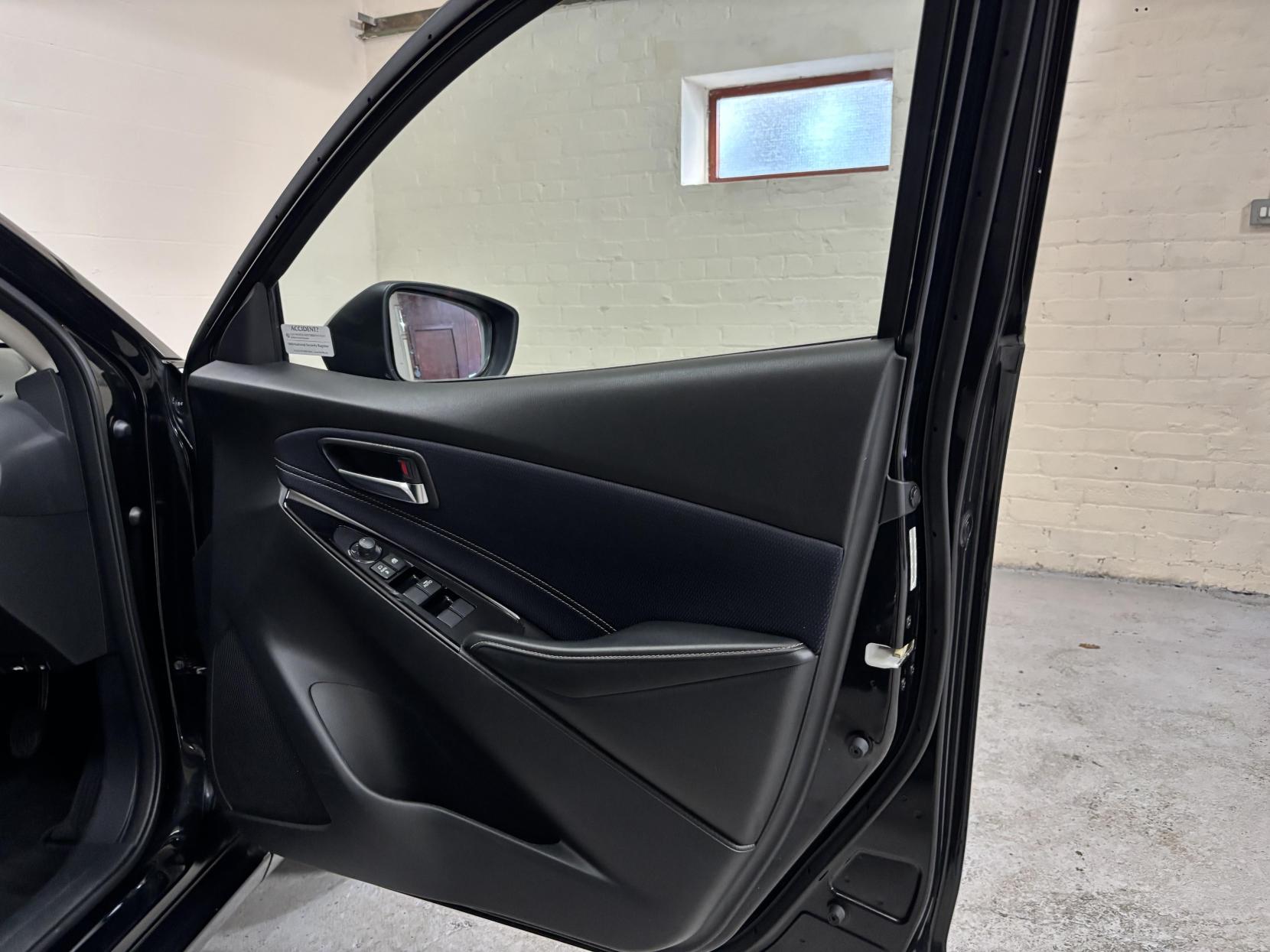 Mazda Mazda2 1.5 SKYACTIV-G MHEV Sport Nav Hatchback 5dr Petrol Manual Euro 6 (s/s) (90 ps)