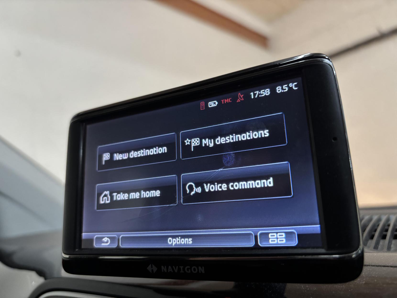 Volkswagen up! 1.0 High up! Hatchback 5dr Petrol Manual Euro 5 (75 ps)