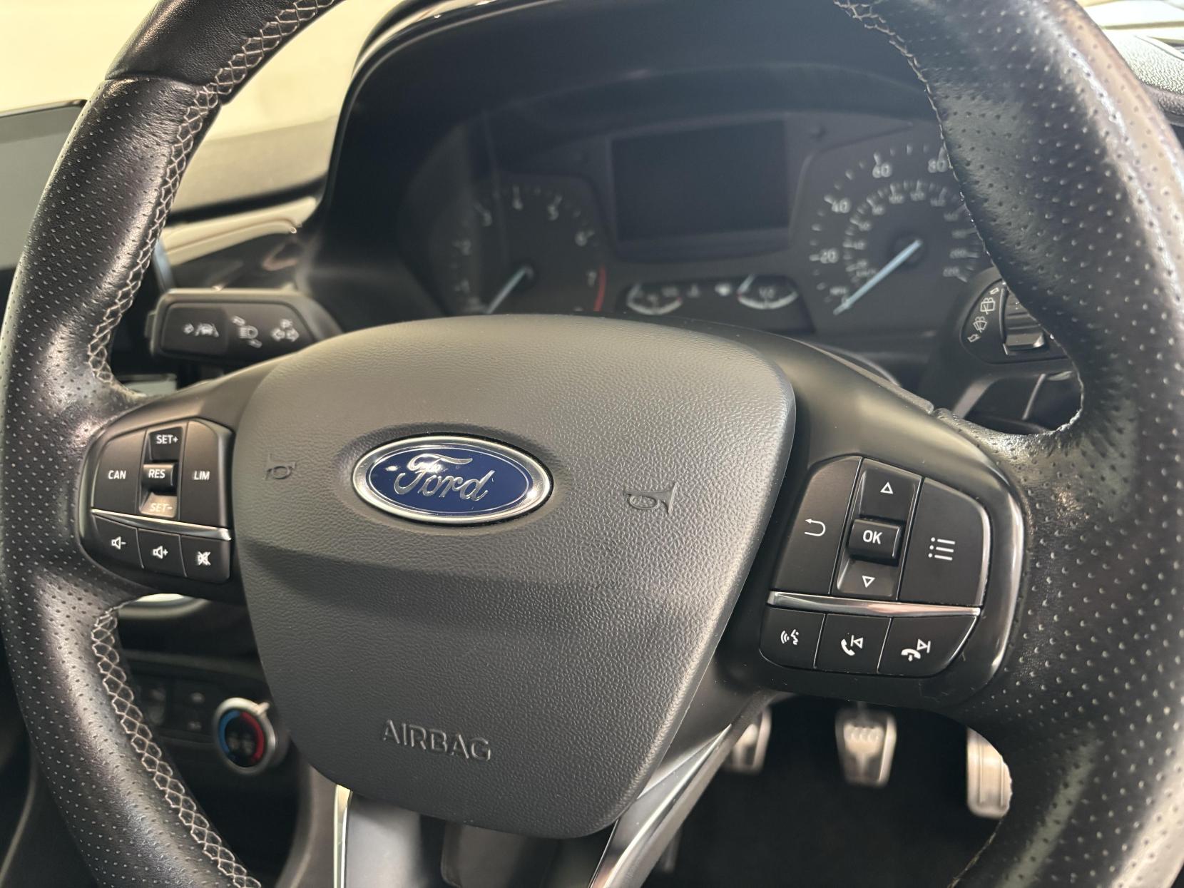 Ford Fiesta 1.0T EcoBoost ST-Line Hatchback 3dr Petrol Manual Euro 6 (s/s) (125 ps)