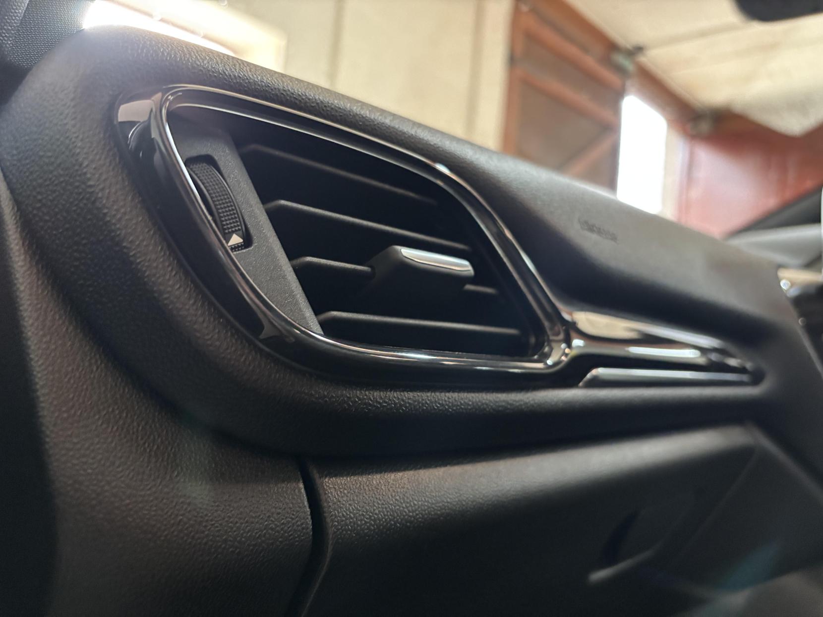 Ford Fiesta 1.0T EcoBoost ST-Line Hatchback 3dr Petrol Manual Euro 6 (s/s) (125 ps)