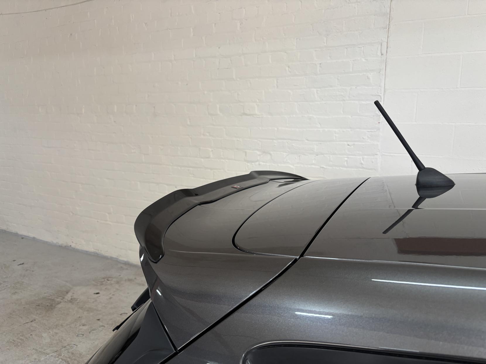 Ford Fiesta 1.0T EcoBoost ST-Line Hatchback 3dr Petrol Manual Euro 6 (s/s) (125 ps)