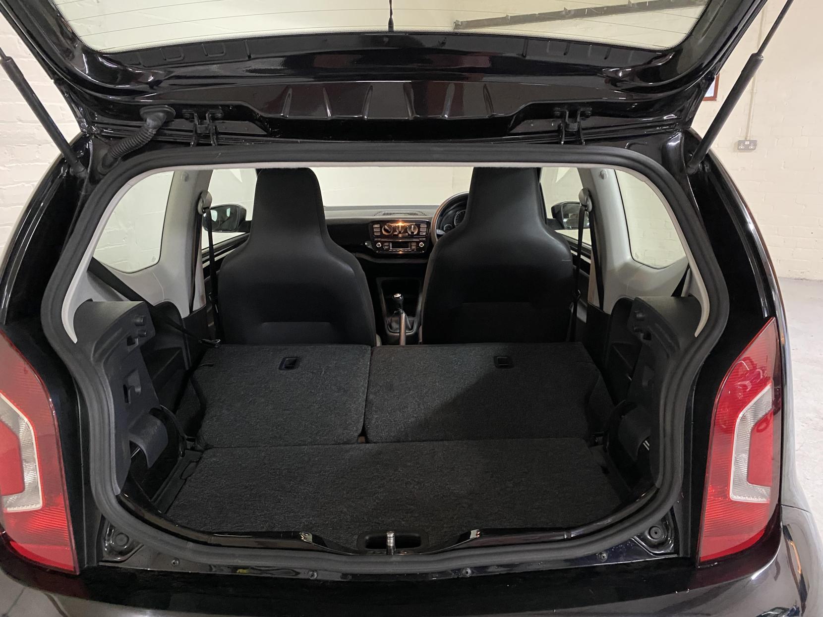 Volkswagen up! 1.0 BlueMotion Tech Move up! Hatchback 3dr Petrol Manual Euro 5 (s/s) (60 ps)