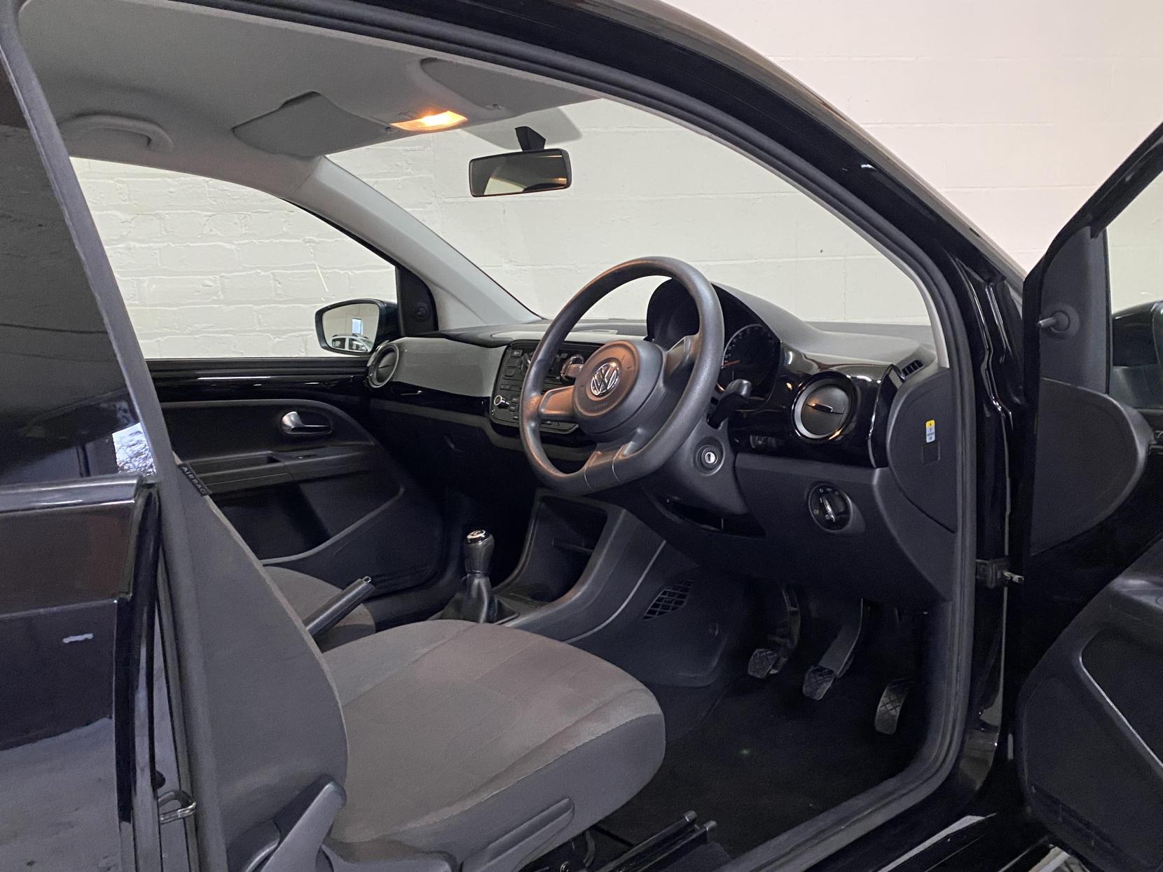 Volkswagen up! 1.0 BlueMotion Tech Move up! Hatchback 3dr Petrol Manual Euro 5 (s/s) (60 ps)