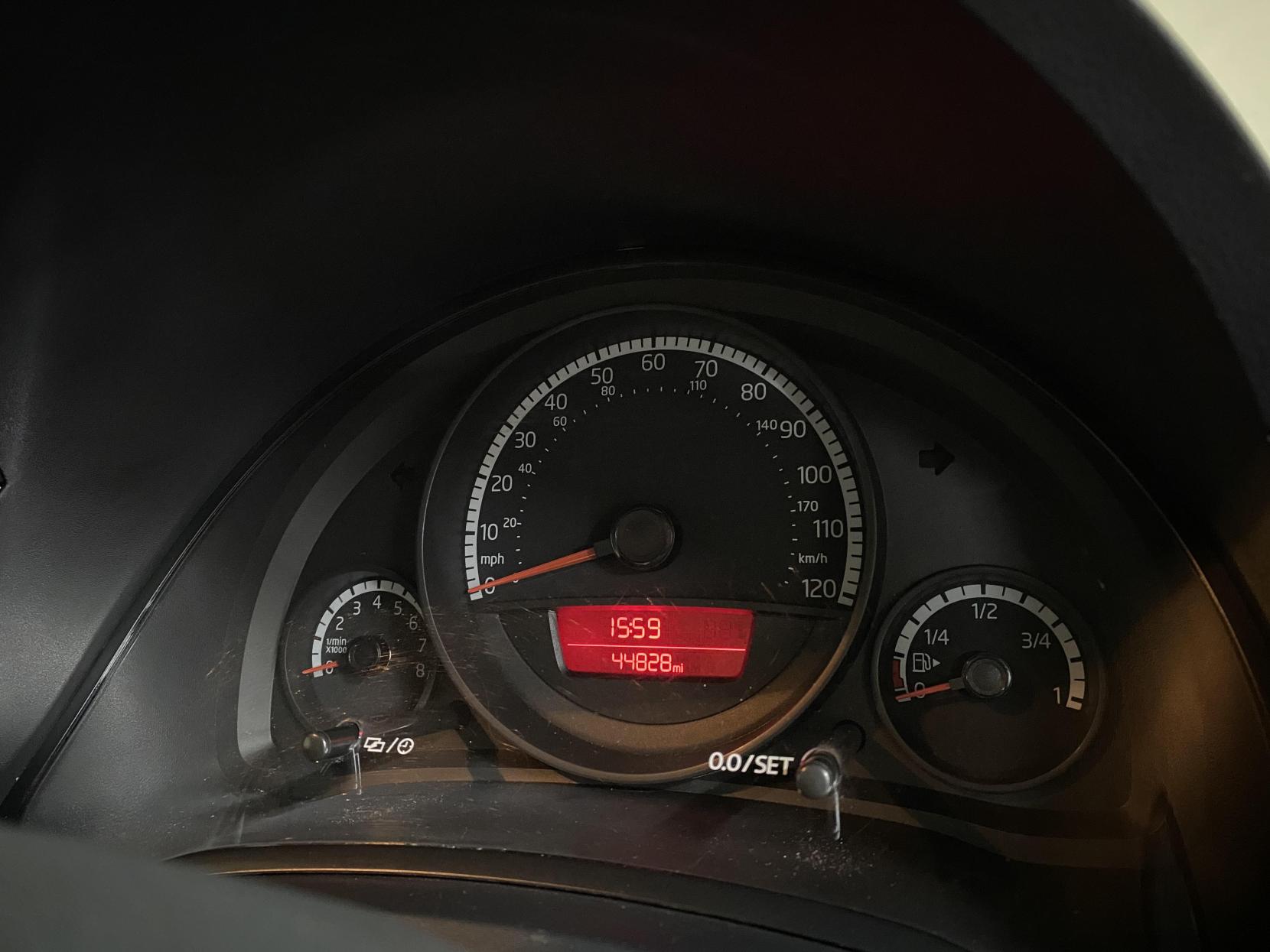 Volkswagen up! 1.0 BlueMotion Tech Move up! Hatchback 3dr Petrol Manual Euro 5 (s/s) (60 ps)