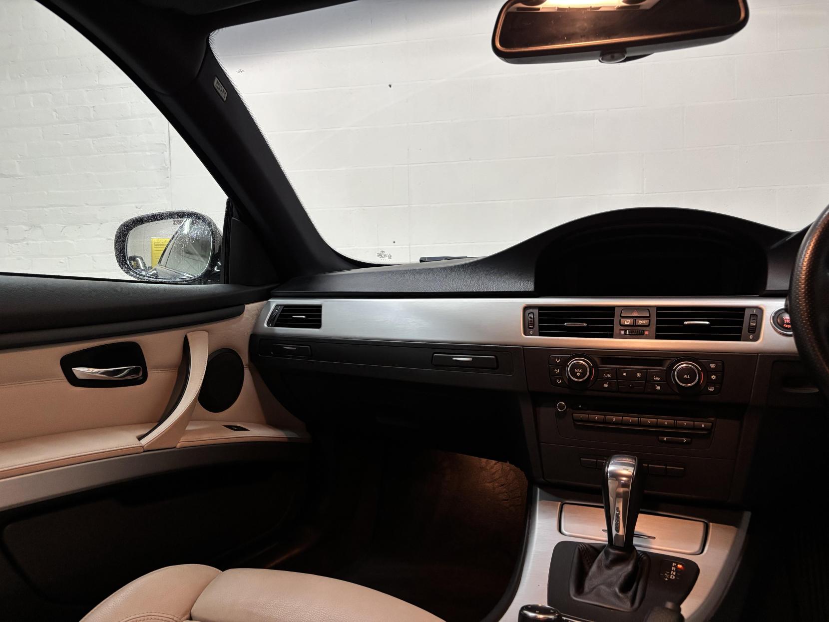 BMW 3 Series 2.0 320d Sport Plus Edition Coupe 2dr Diesel Steptronic Euro 5 (184 ps)