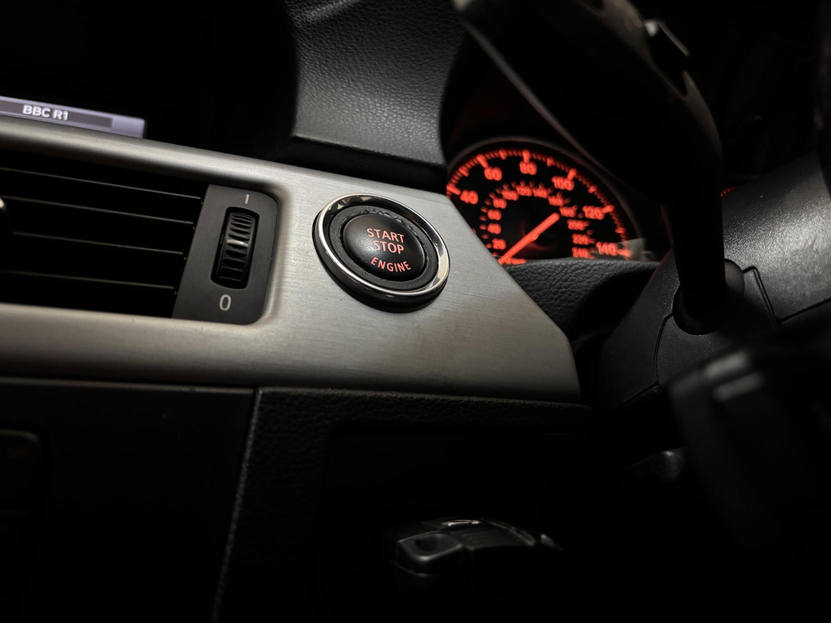 BMW 3 Series 2.0 320d Sport Plus Edition Coupe 2dr Diesel Steptronic Euro 5 (184 ps)