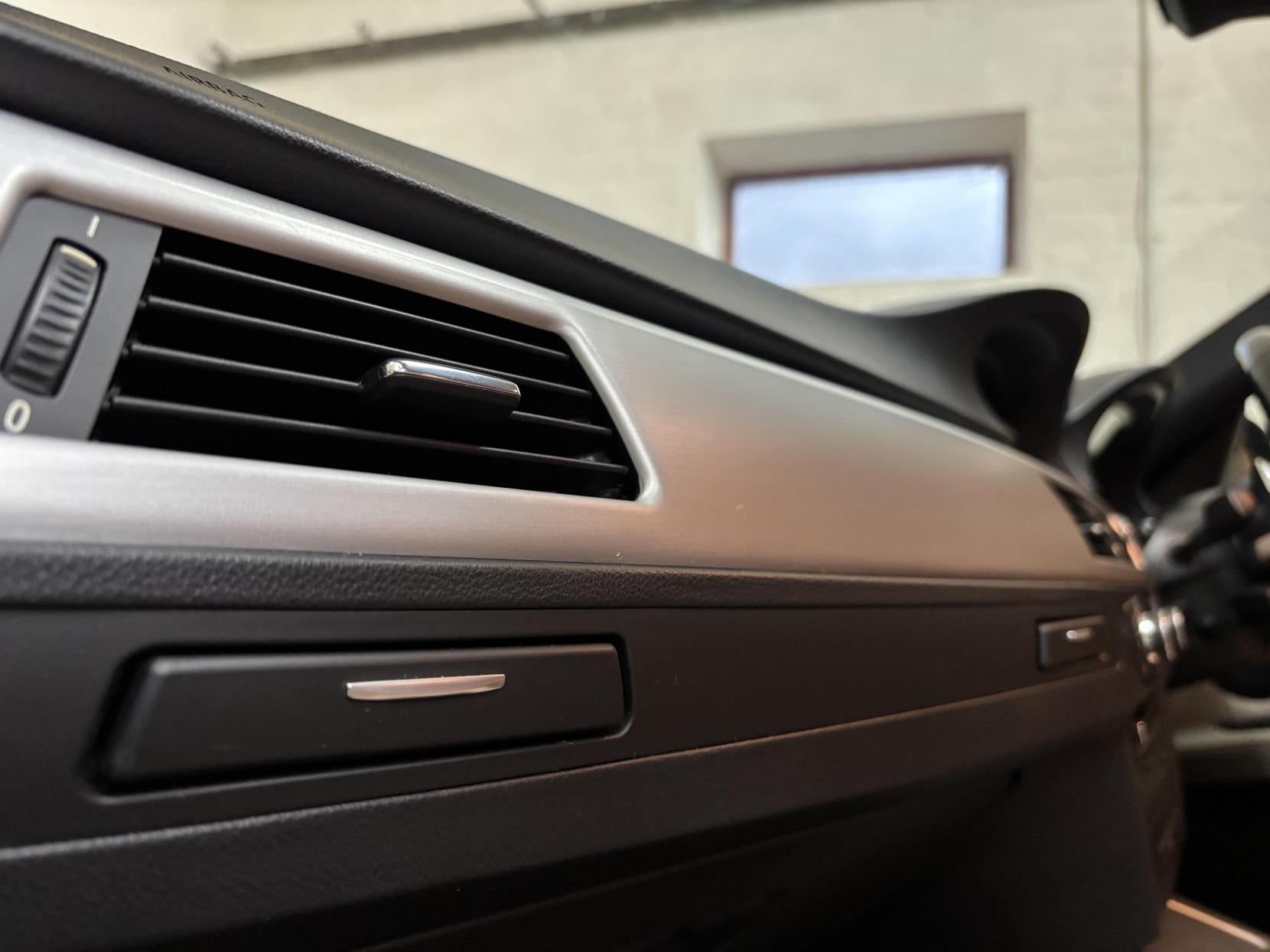 BMW 3 Series 2.0 320d Sport Plus Edition Coupe 2dr Diesel Steptronic Euro 5 (184 ps)