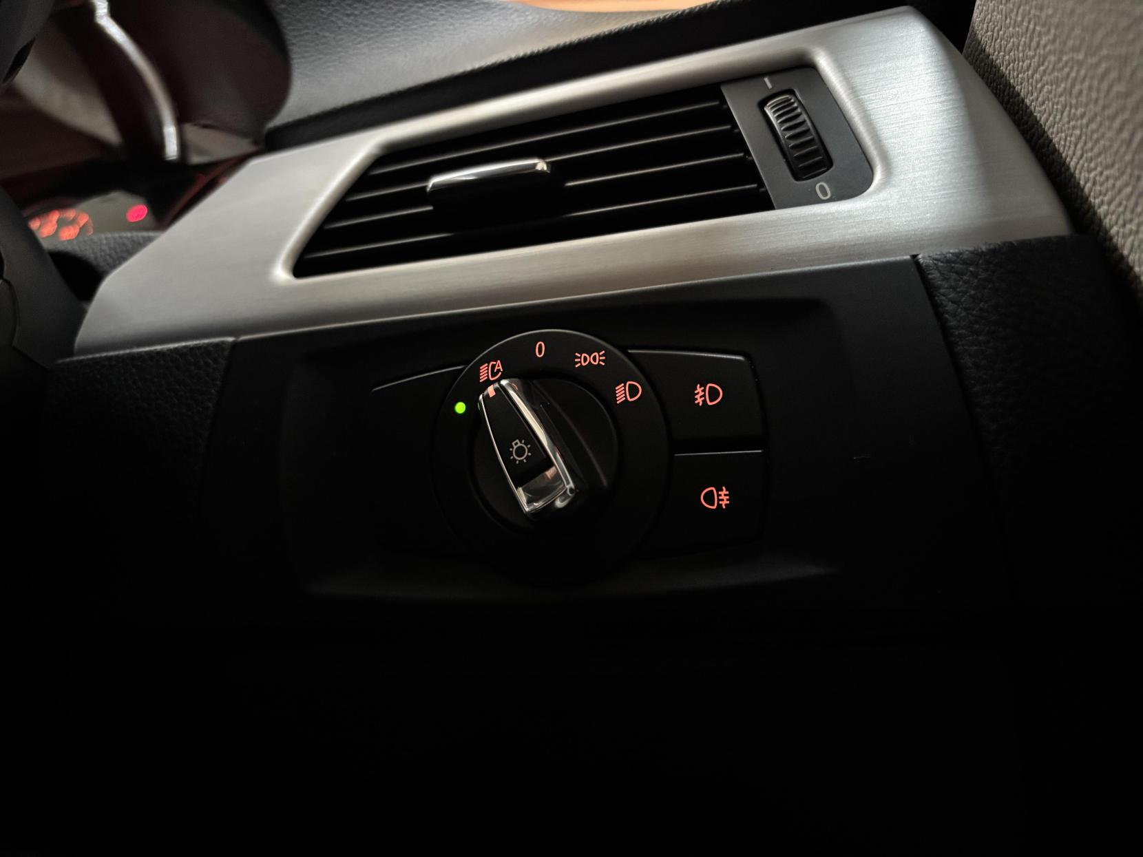 BMW 3 Series 2.0 320d Sport Plus Edition Coupe 2dr Diesel Steptronic Euro 5 (184 ps)