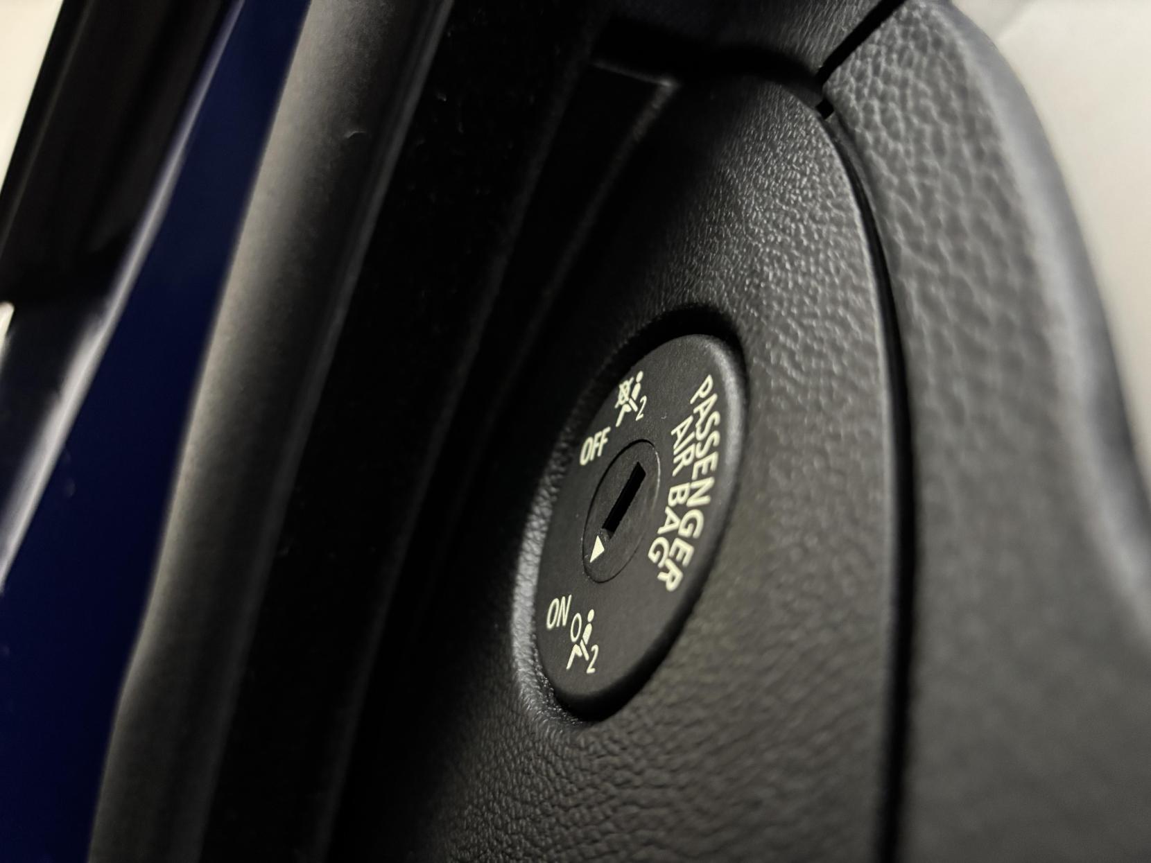 BMW 3 Series 2.0 320d Sport Plus Edition Coupe 2dr Diesel Steptronic Euro 5 (184 ps)