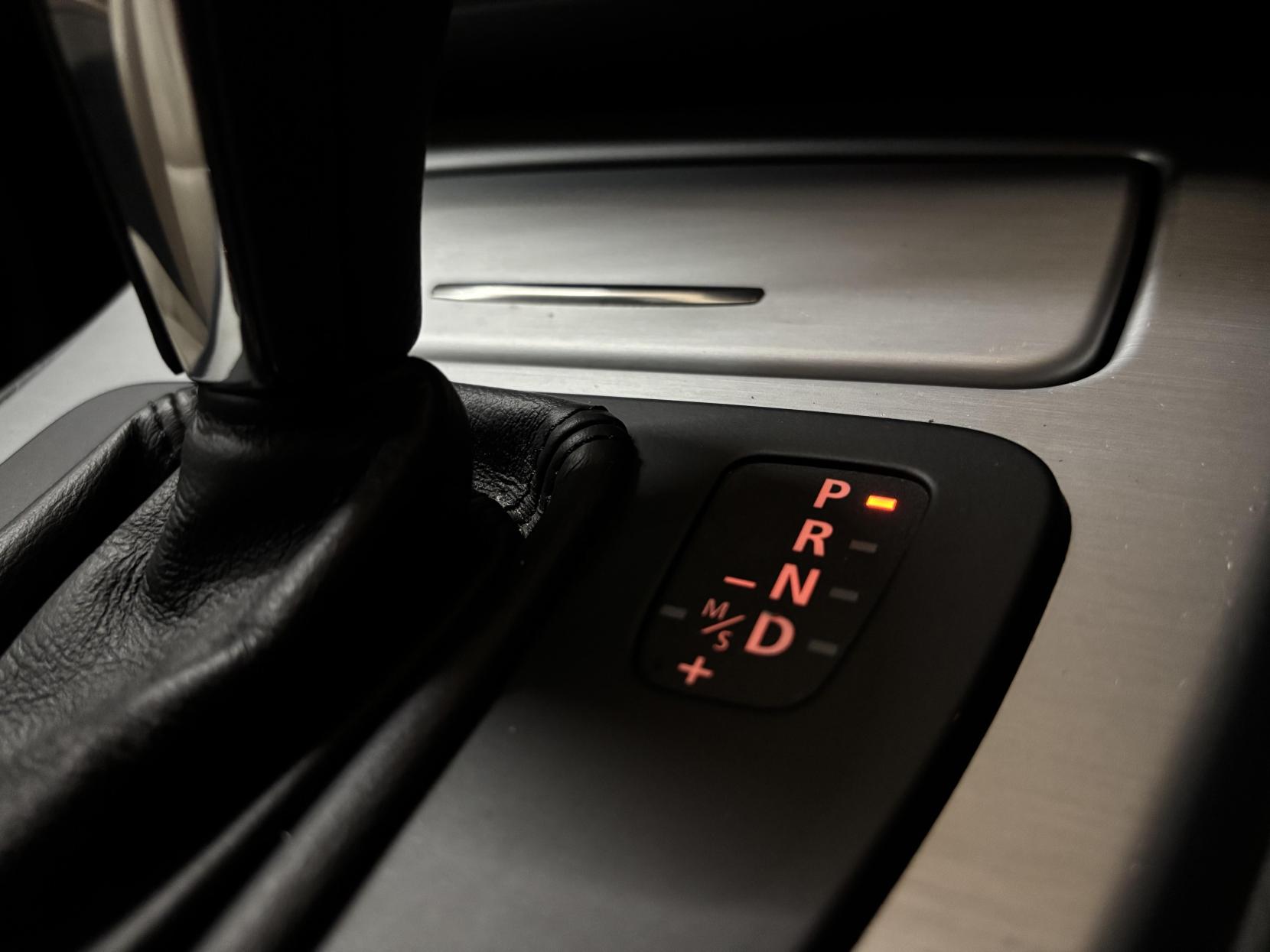 BMW 3 Series 2.0 320d Sport Plus Edition Coupe 2dr Diesel Steptronic Euro 5 (184 ps)