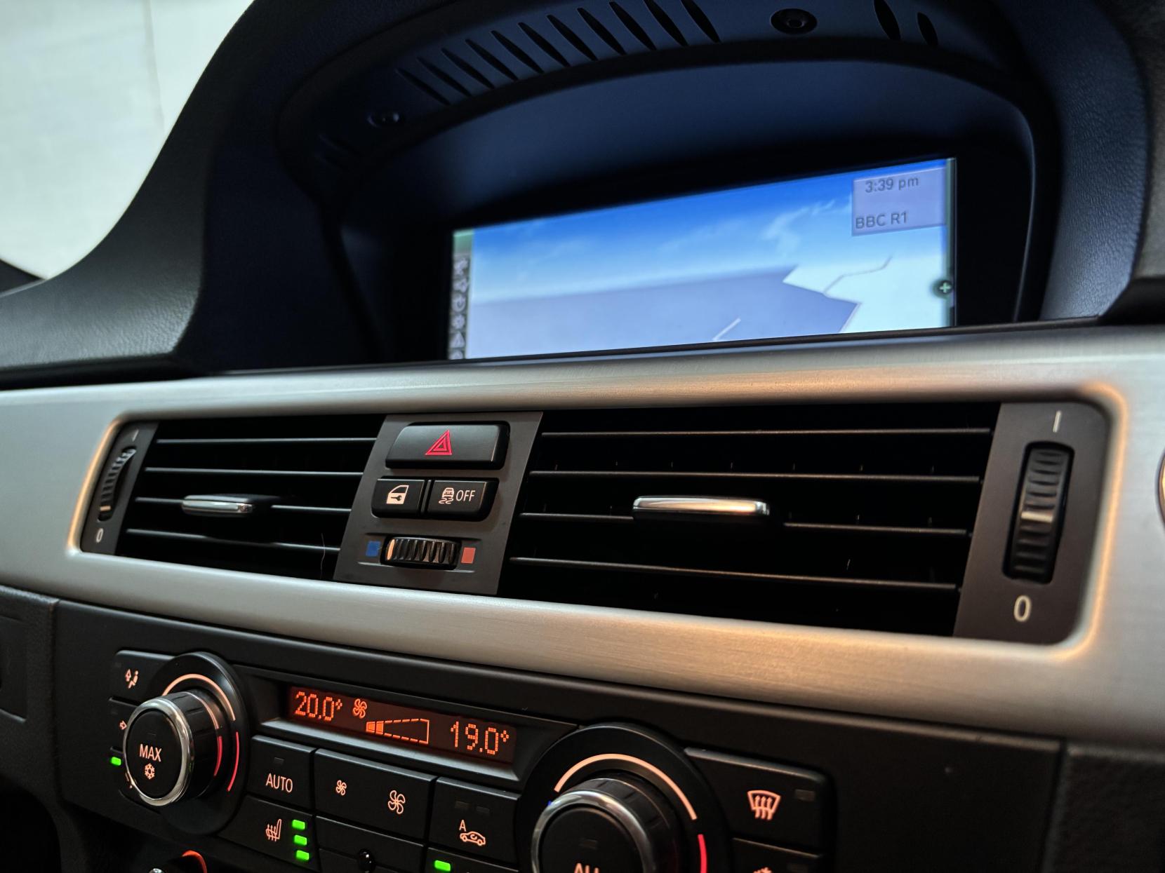 BMW 3 Series 2.0 320d Sport Plus Edition Coupe 2dr Diesel Steptronic Euro 5 (184 ps)