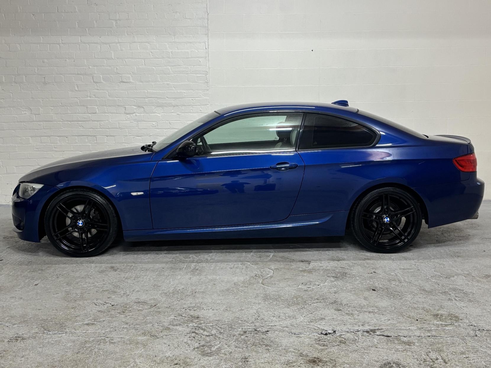 BMW 3 Series 2.0 320d Sport Plus Edition Coupe 2dr Diesel Steptronic Euro 5 (184 ps)