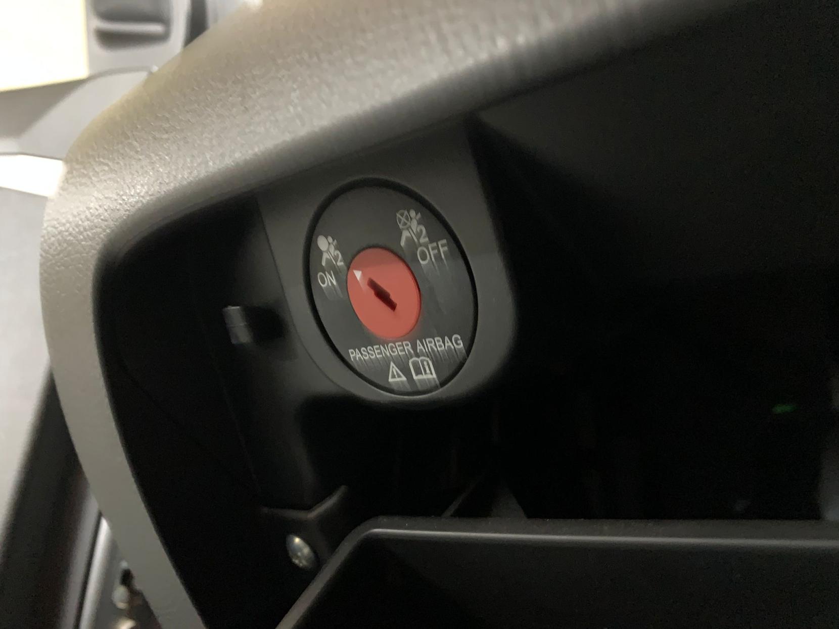 Suzuki Swift 1.2 SZ4 Hatchback 5dr Petrol Manual ALLGRIP Euro 5 (94 ps)