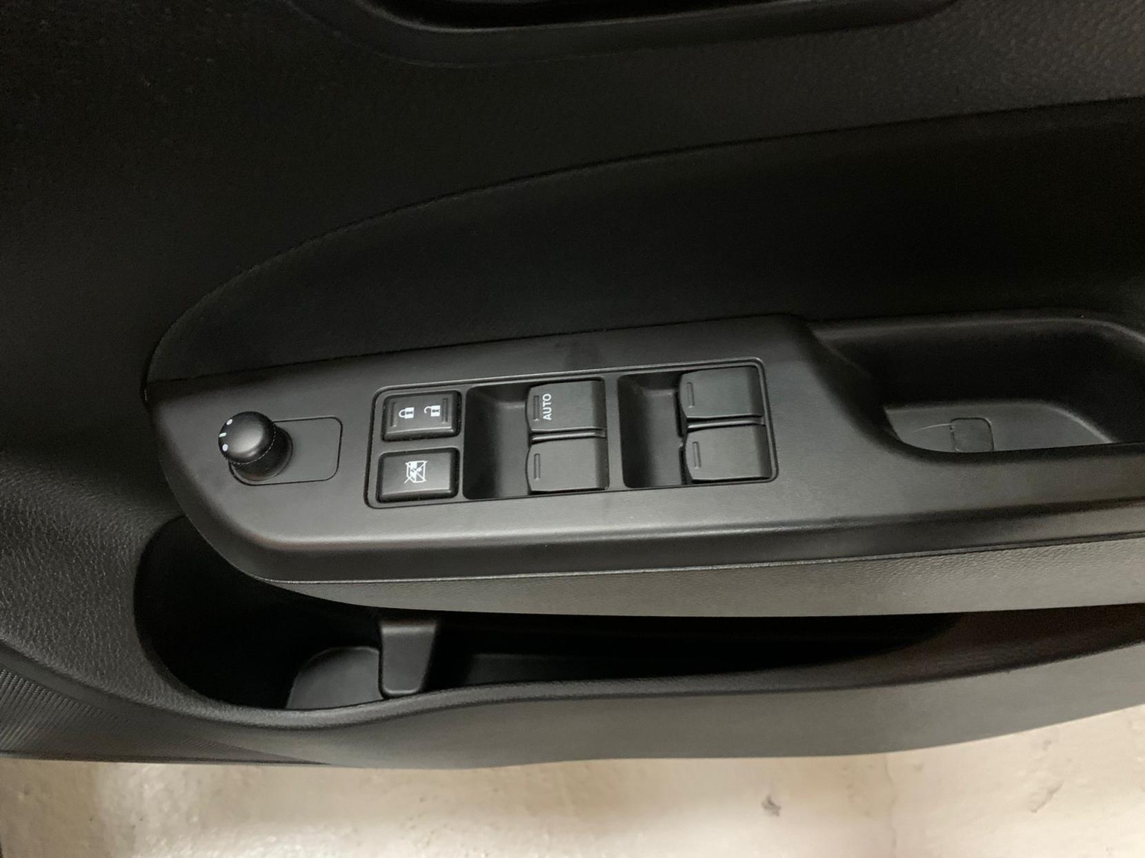 Suzuki Swift 1.2 SZ4 Hatchback 5dr Petrol Manual ALLGRIP Euro 5 (94 ps)