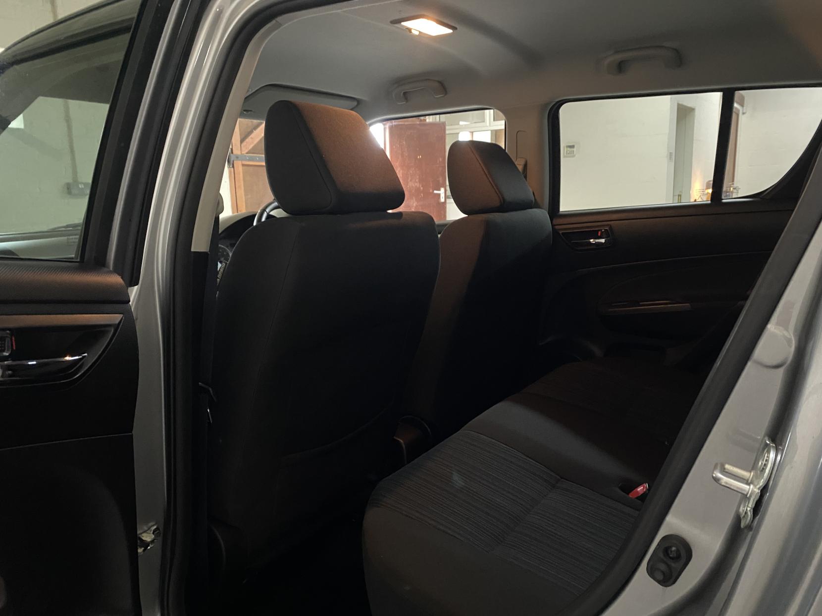 Suzuki Swift 1.2 SZ4 Hatchback 5dr Petrol Manual ALLGRIP Euro 5 (94 ps)