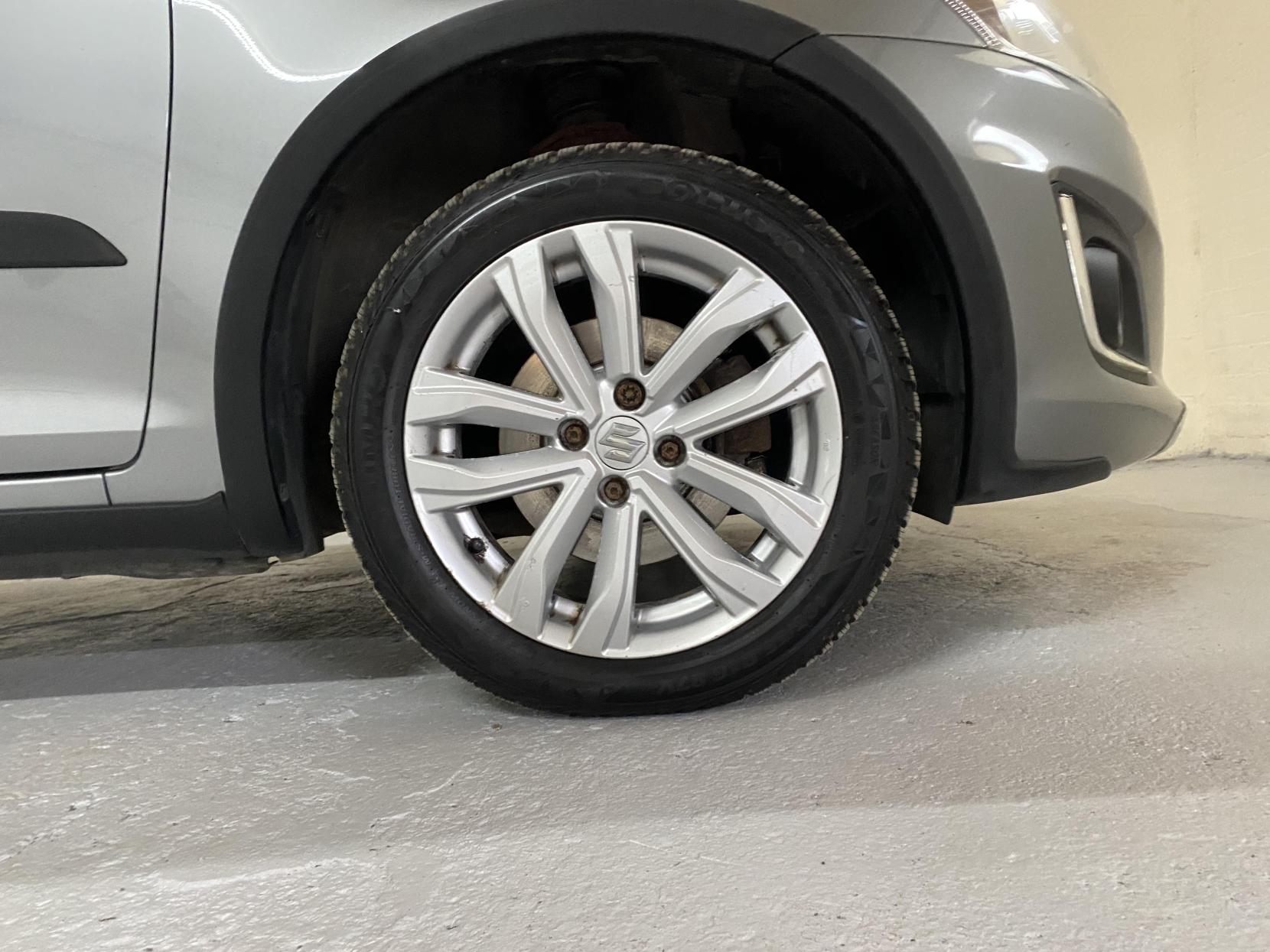 Suzuki Swift 1.2 SZ4 Hatchback 5dr Petrol Manual ALLGRIP Euro 5 (94 ps)