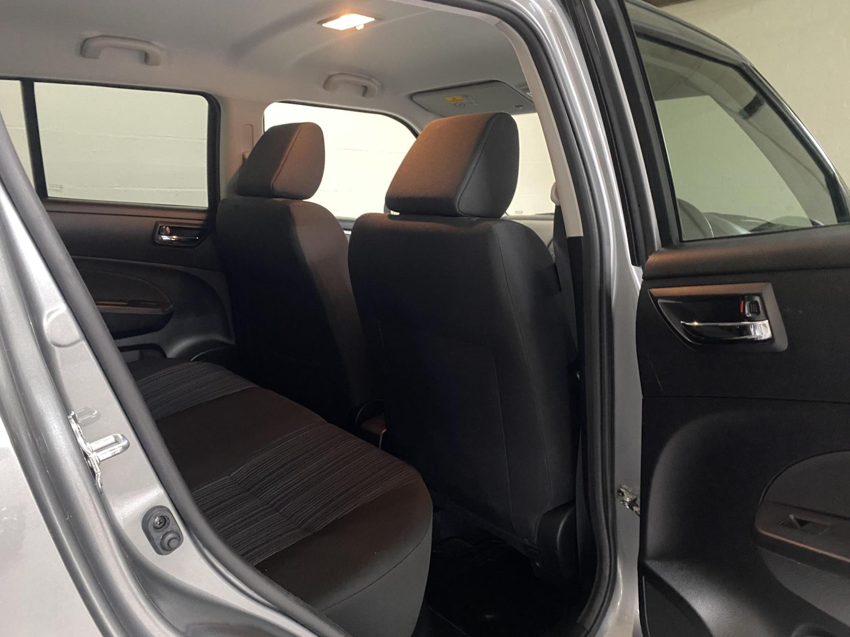 Suzuki Swift 1.2 SZ4 Hatchback 5dr Petrol Manual ALLGRIP Euro 5 (94 ps)