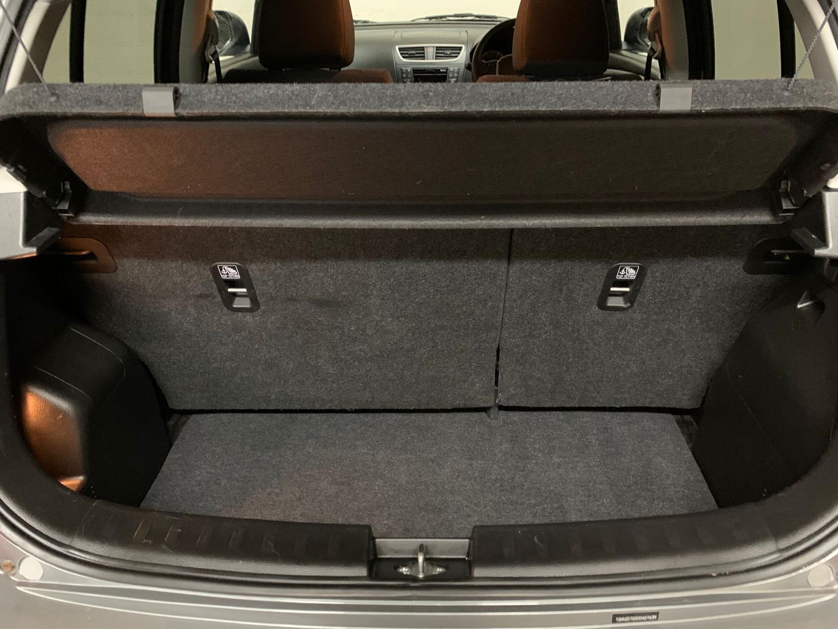 Suzuki Swift 1.2 SZ4 Hatchback 5dr Petrol Manual ALLGRIP Euro 5 (94 ps)