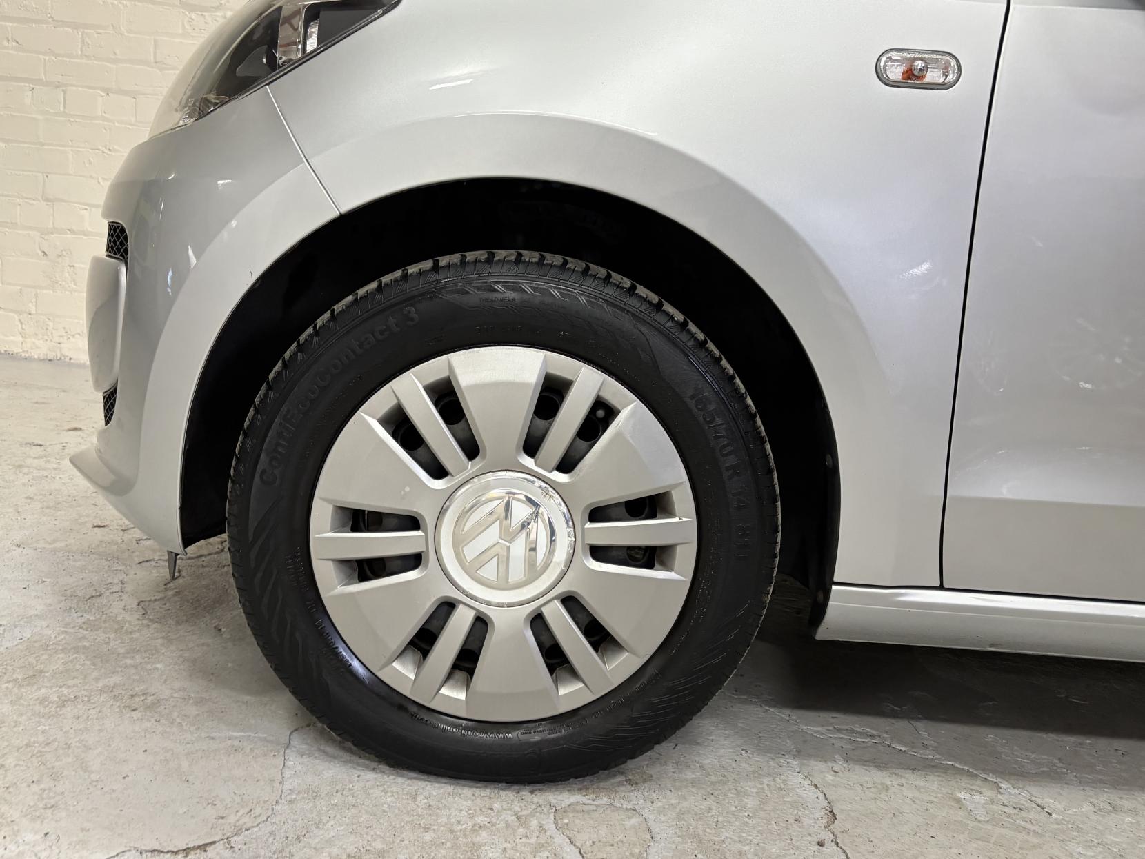 Volkswagen up! 1.0 Move up! Hatchback 5dr Petrol Manual Euro 5 (60 ps)