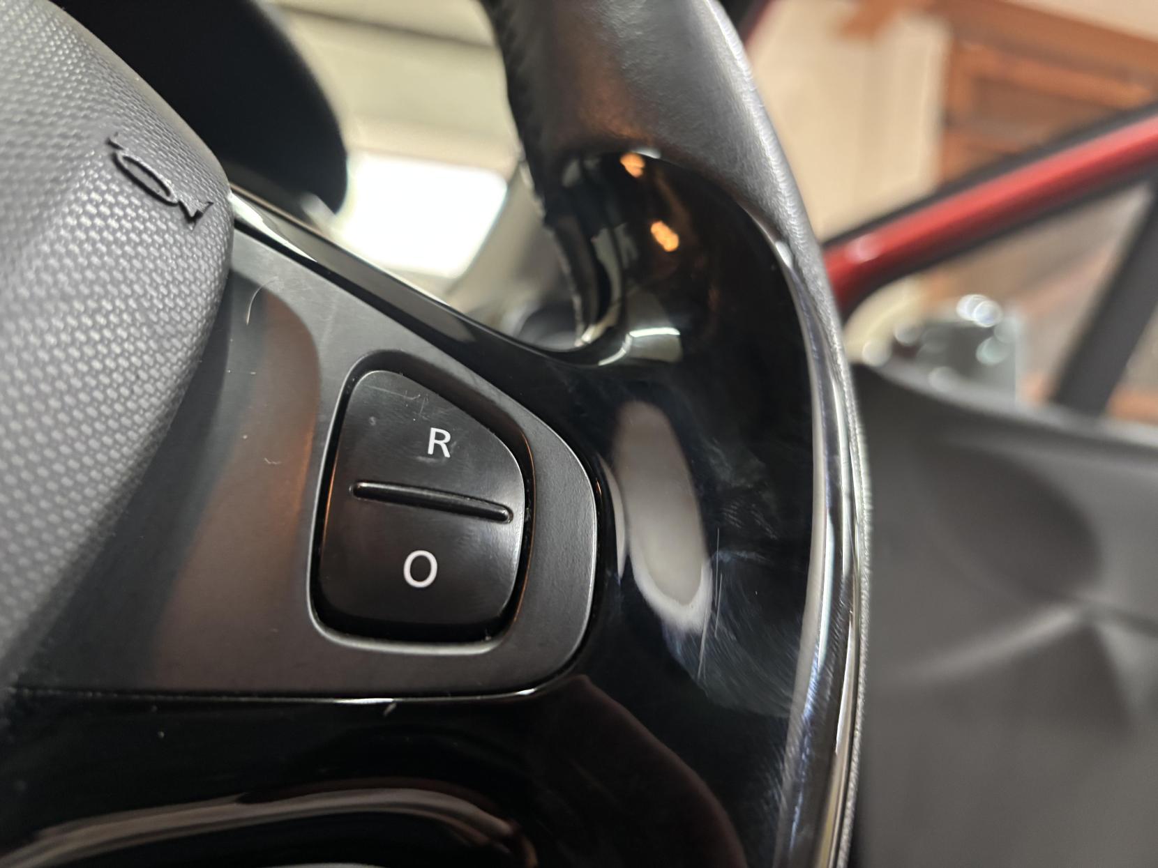 Renault Clio 0.9 TCe Dynamique MediaNav Hatchback 5dr Petrol Manual Euro 5 (s/s) (90 ps)