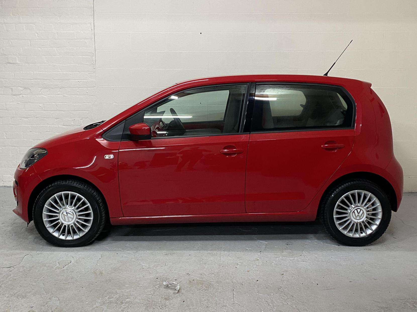 Volkswagen up! 1.0 High up! Hatchback 5dr Petrol Manual Euro 5 (75 ps)