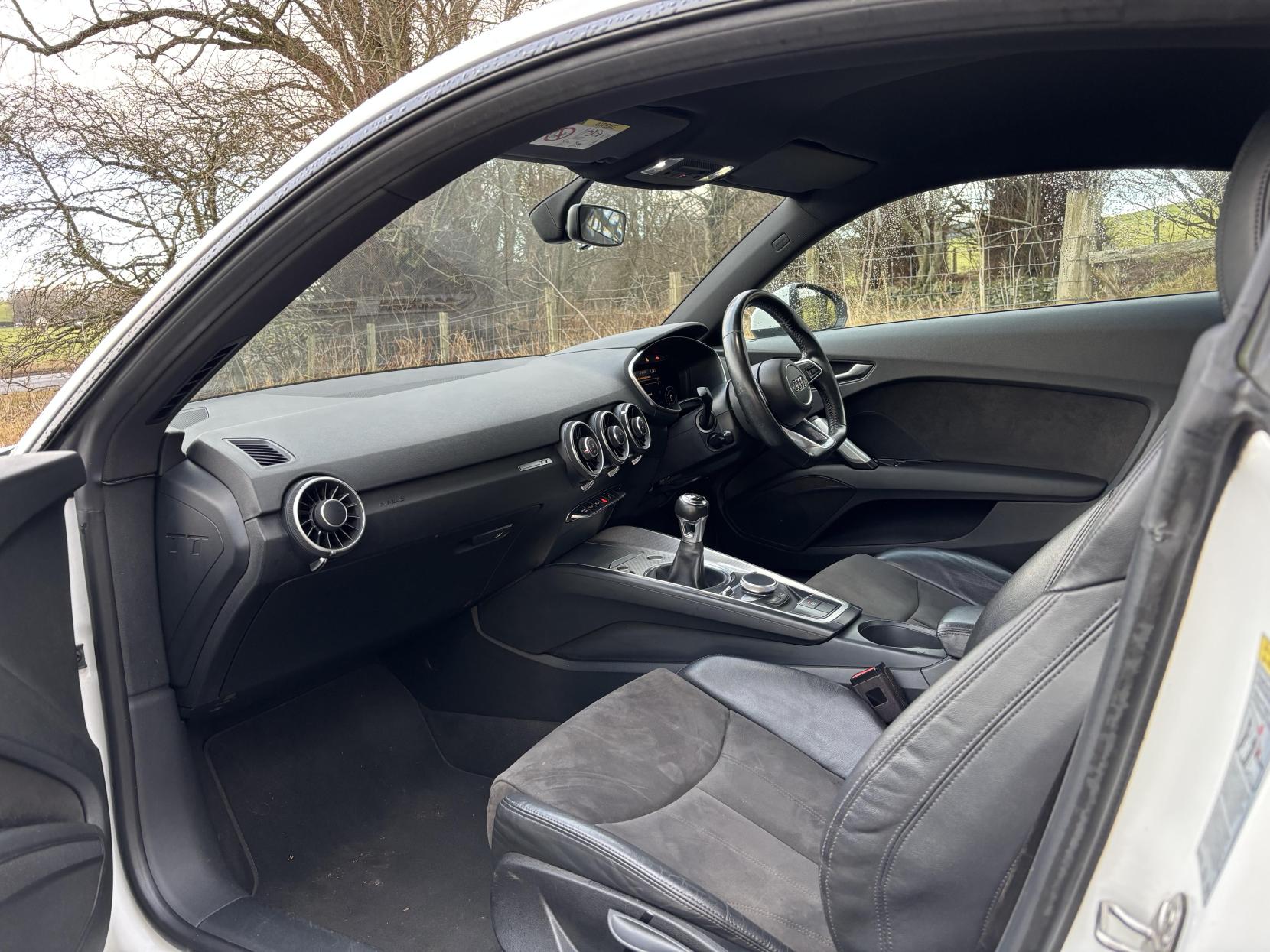 Audi TT 2.0 TDI ultra Sport Coupe 3dr Diesel Manual Euro 6 (s/s) (184 ps)