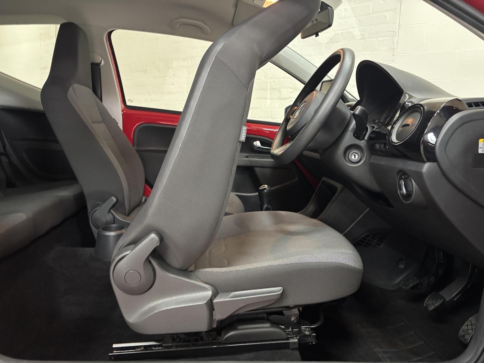 Volkswagen up! 1.0 Move up! Hatchback 3dr Petrol Manual Euro 5 (60 ps)