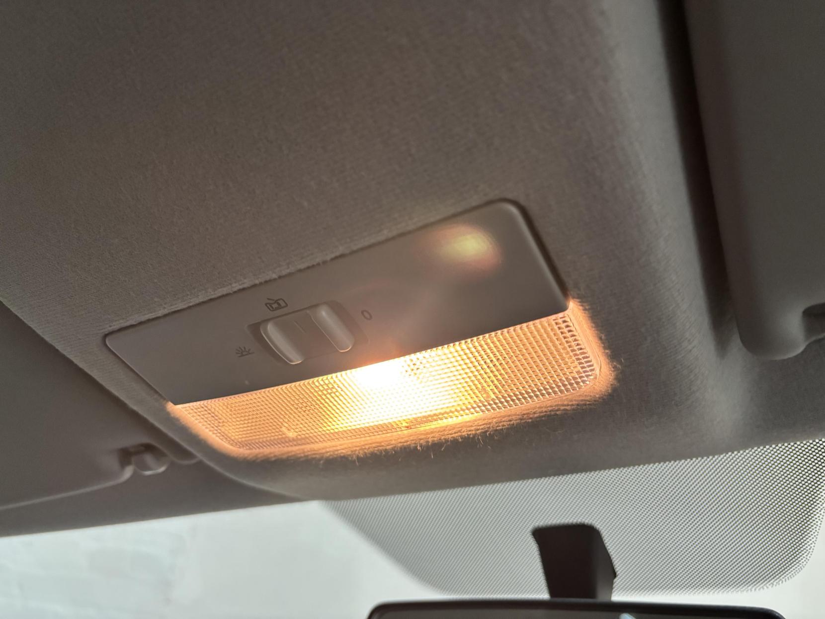 Volkswagen up! 1.0 Move up! Hatchback 3dr Petrol Manual Euro 5 (60 ps)