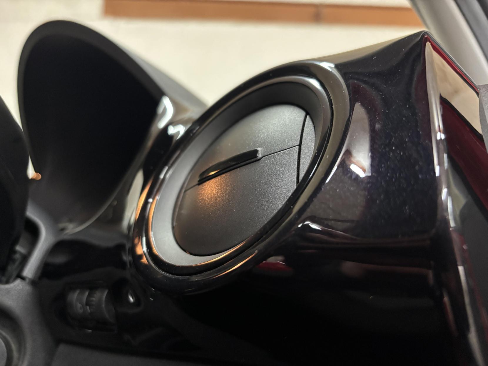 Volkswagen up! 1.0 Move up! Hatchback 3dr Petrol Manual Euro 5 (60 ps)