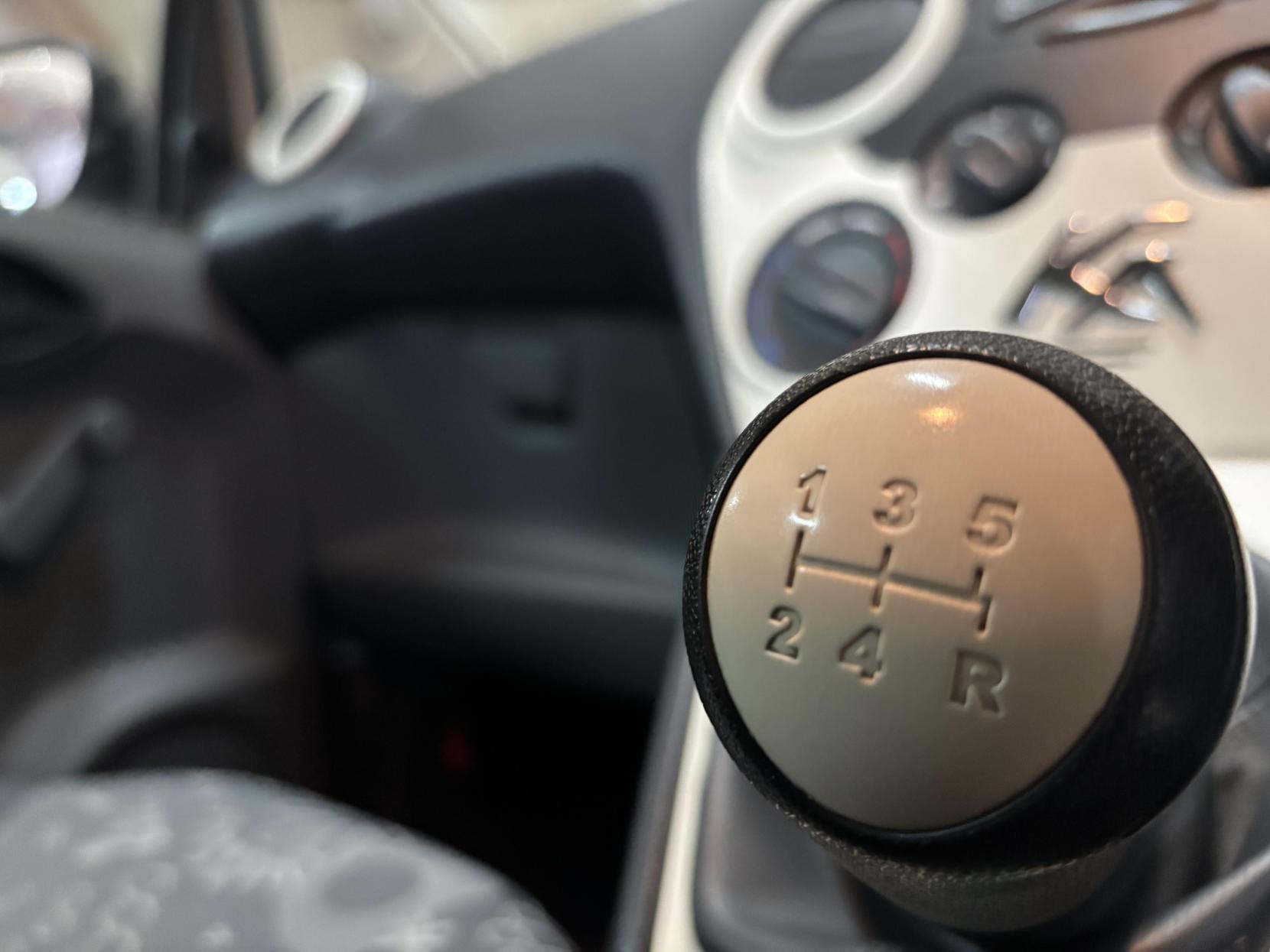 Ford Ka 1.2 Studio Hatchback 3dr Petrol Manual Euro 5 (69 ps)