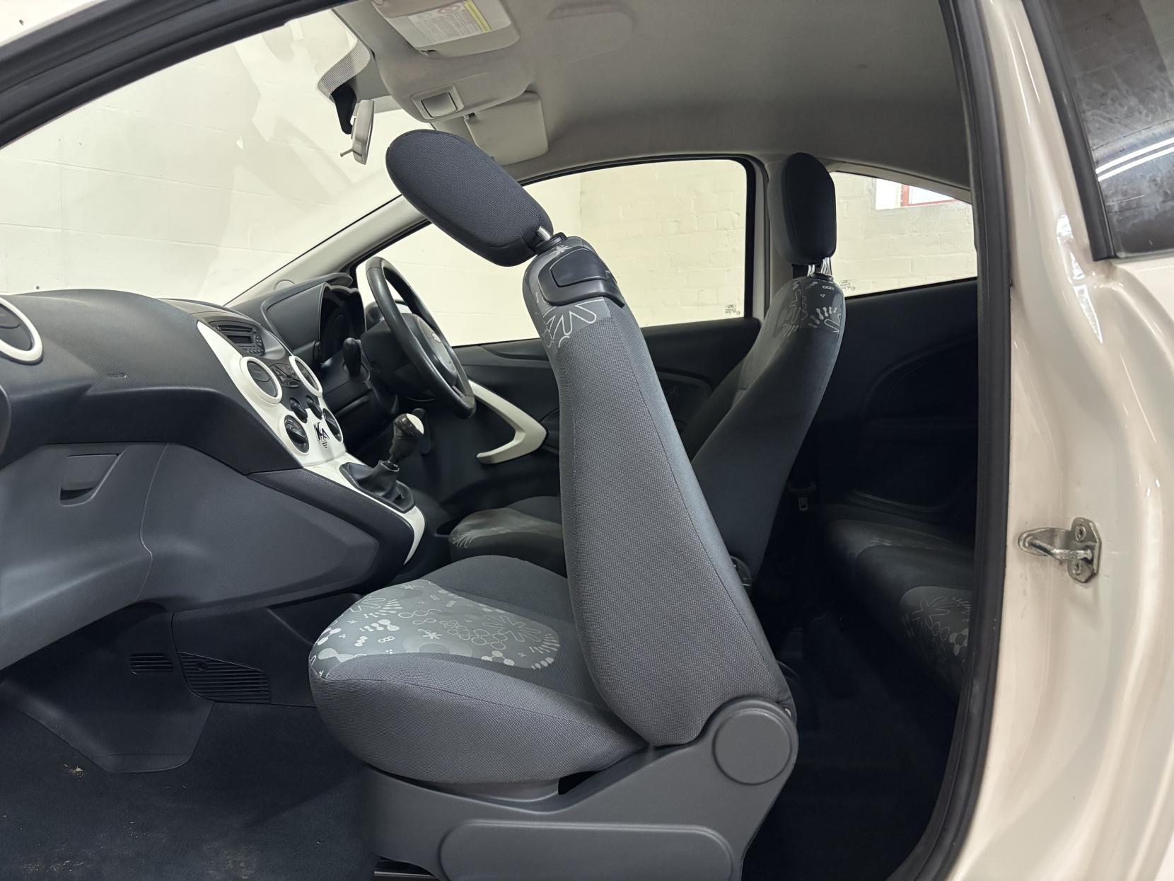 Ford Ka 1.2 Studio Hatchback 3dr Petrol Manual Euro 5 (69 ps)