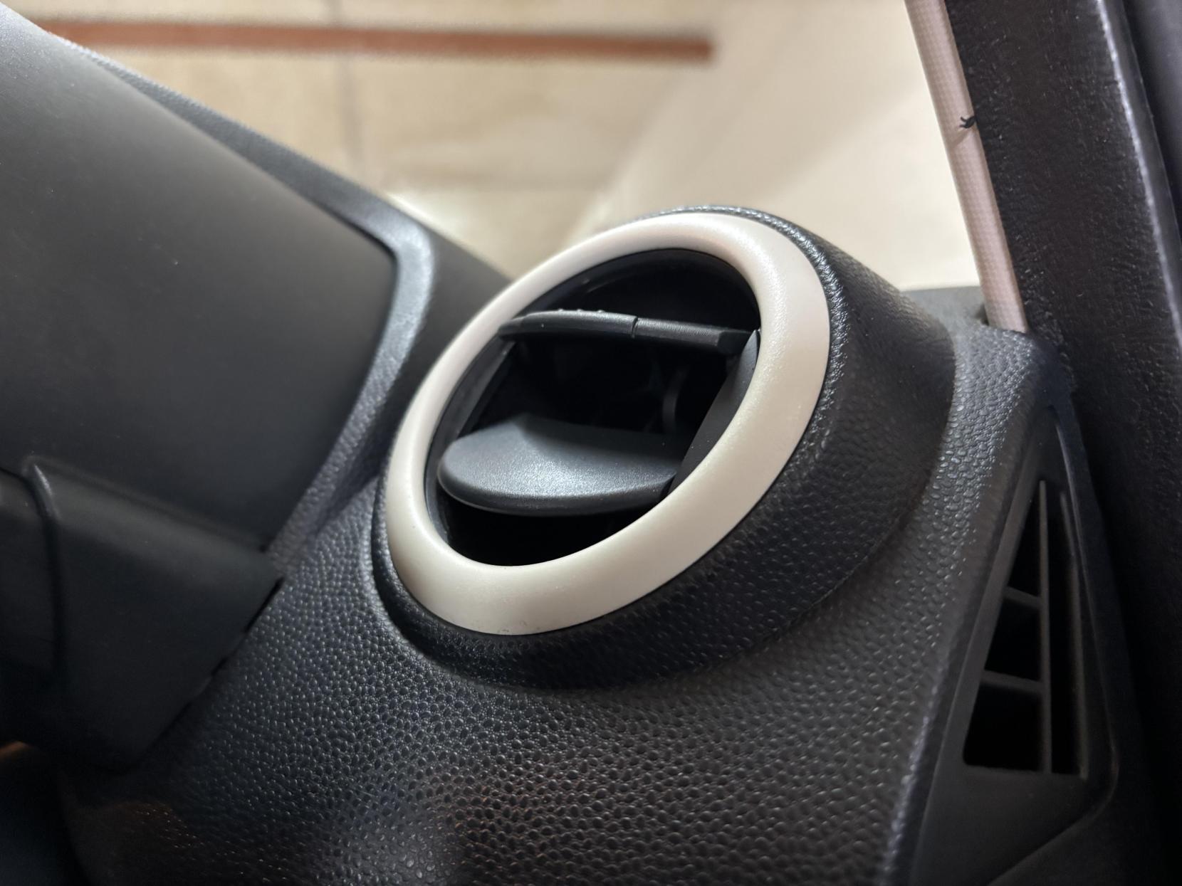 Ford Ka 1.2 Studio Hatchback 3dr Petrol Manual Euro 5 (69 ps)