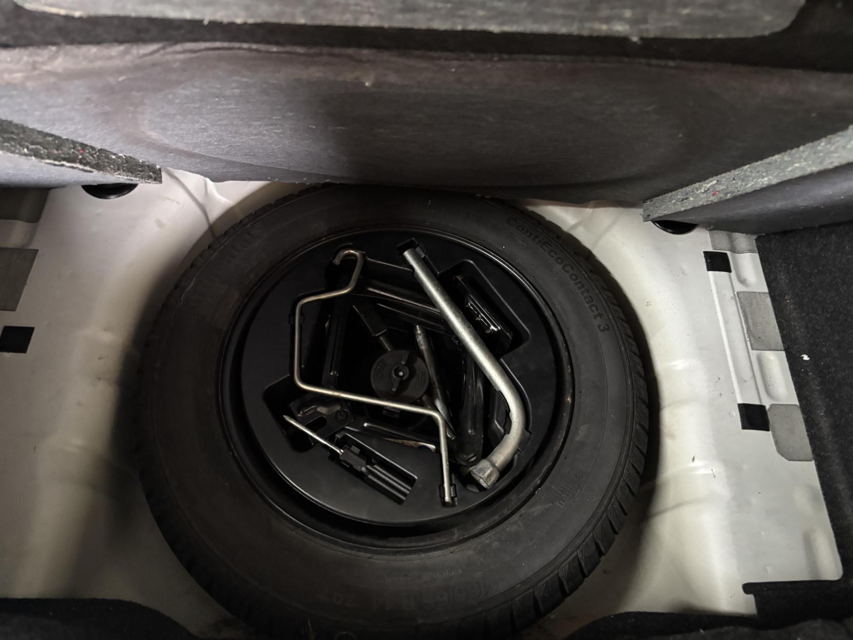 Ford Ka 1.2 Studio Hatchback 3dr Petrol Manual Euro 5 (69 ps)