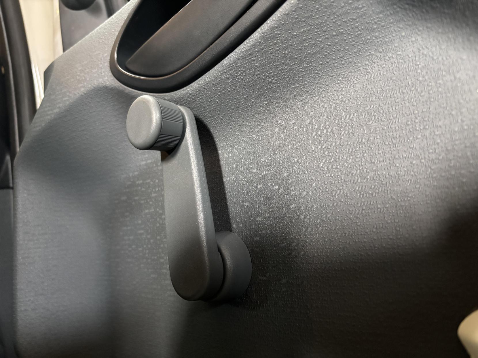 Ford Ka 1.2 Studio Hatchback 3dr Petrol Manual Euro 5 (69 ps)