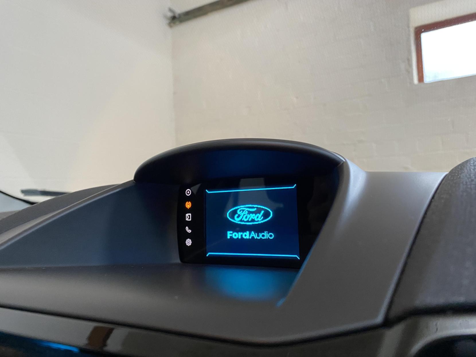 Ford Fiesta 1.25 Zetec Hatchback 5dr Petrol Manual Euro 5 (82 ps)