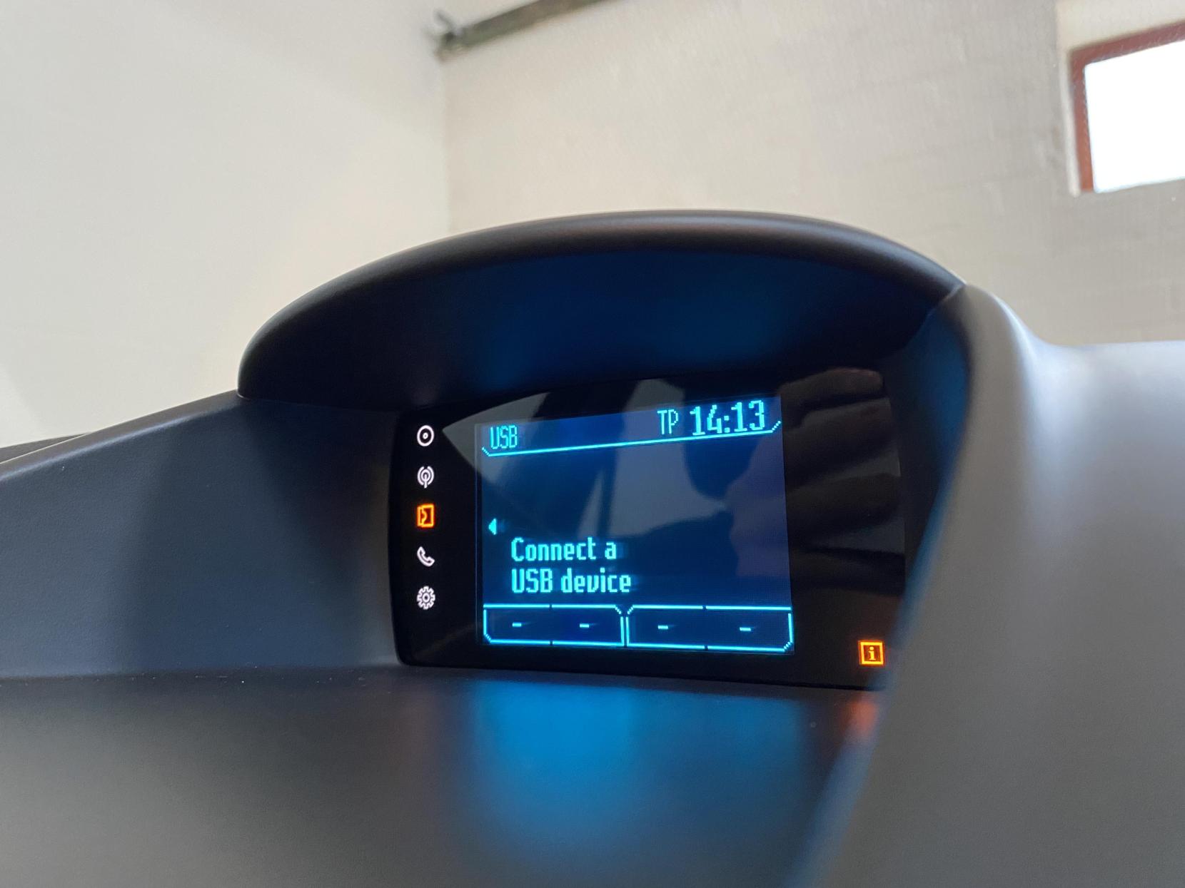 Ford Fiesta 1.25 Zetec Hatchback 5dr Petrol Manual Euro 5 (82 ps)