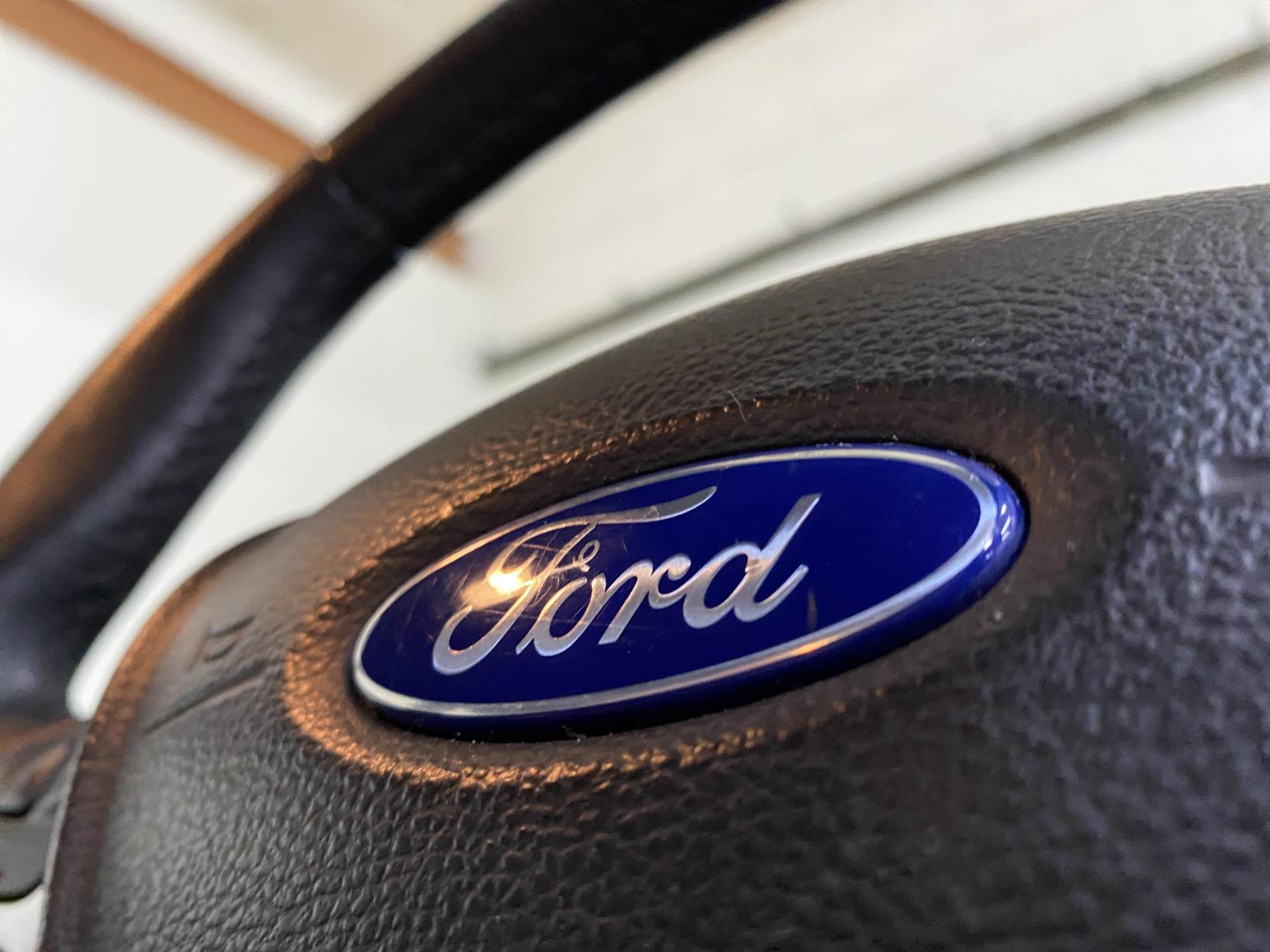 Ford Fiesta 1.25 Zetec Hatchback 5dr Petrol Manual Euro 5 (82 ps)