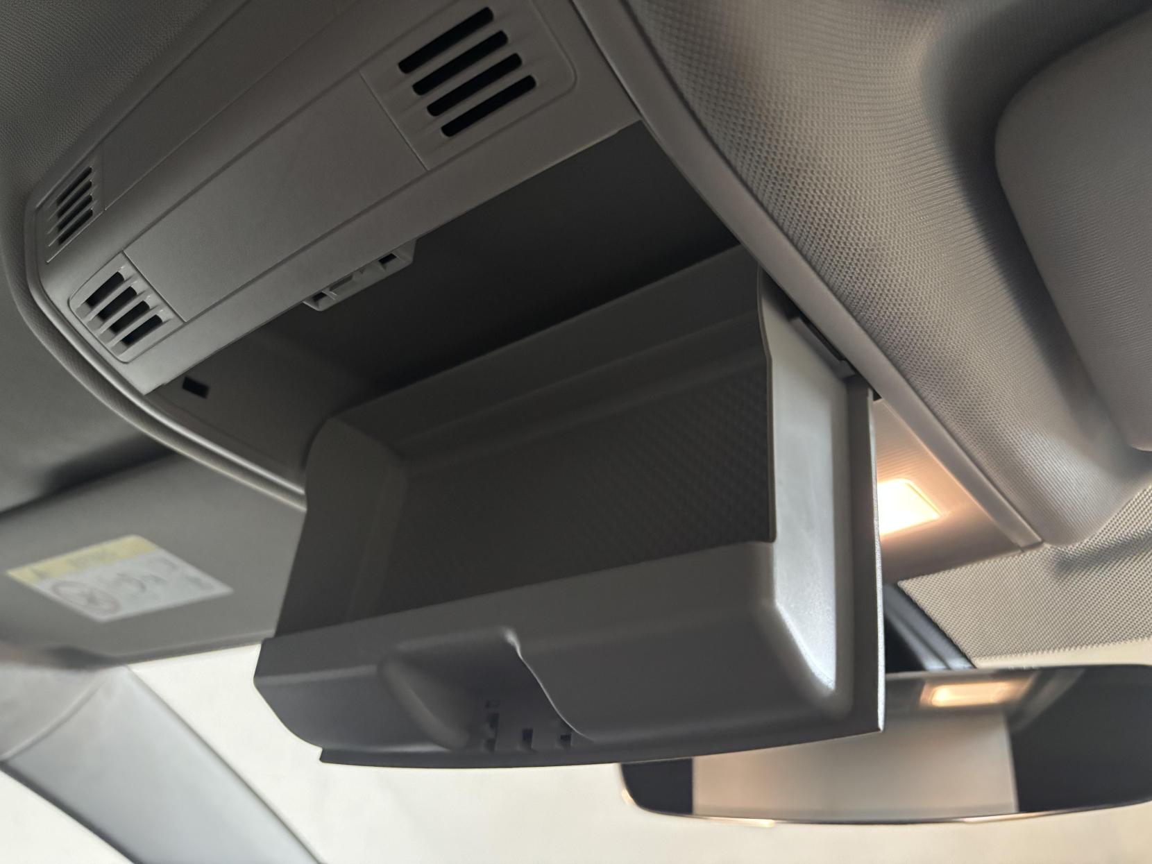 Volkswagen Golf 1.6 TDI SE Nav Estate 5dr Diesel Manual Euro 6 (s/s) (115 ps)